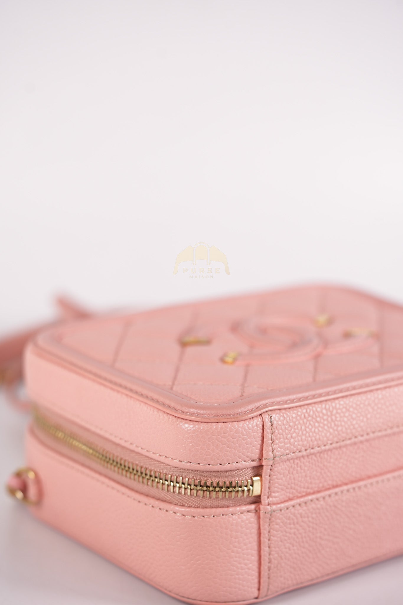 Filigree Vanity Case Small in Pink Caviar Leather Aged Gold Hardware Series 27 | Purse Maison Luxury Bags Shop