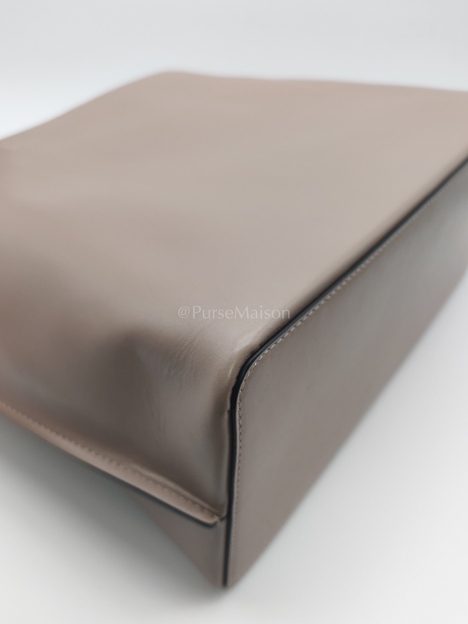 Fill Me in Rose Canelle Calfskin Leather Large Tote Bag Large | Purse Maison Luxury Bags Shop