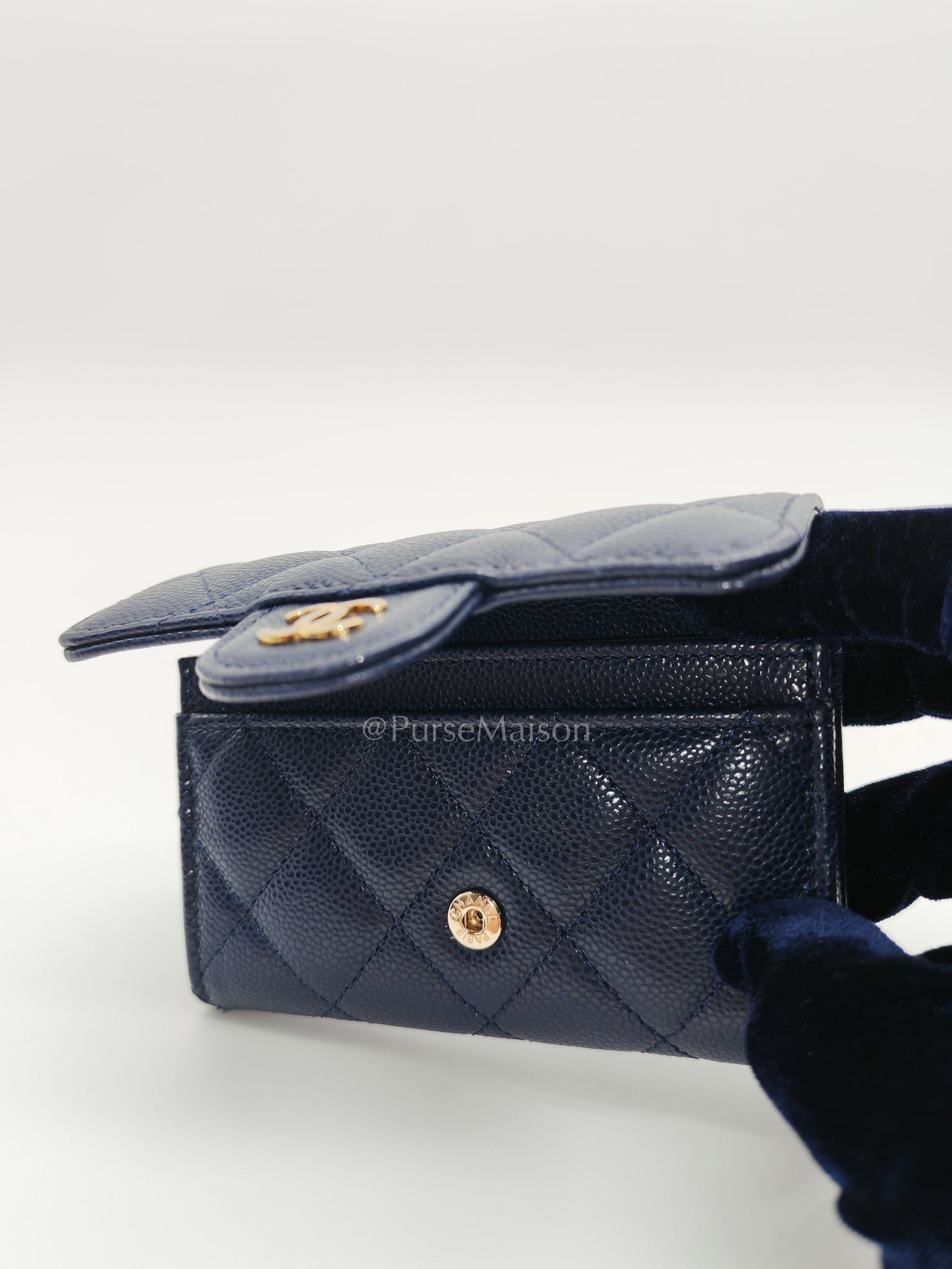 Flap Card Holder in Navy Blue Caviar Leather and Gold Hardware (Microchip) | Purse Maison Luxury Bags Shop