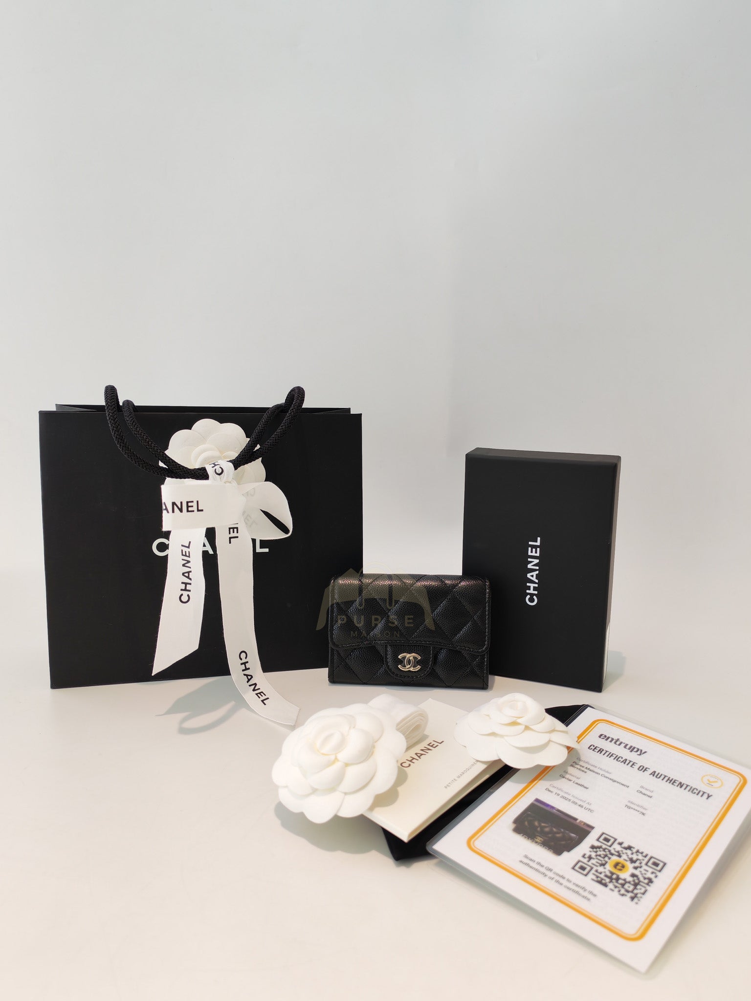 Flap Card Holder with Zipper in Black Caviar Leather and Light Gold Hardware (TG***7K) | Purse Maison Luxury Bags Shop