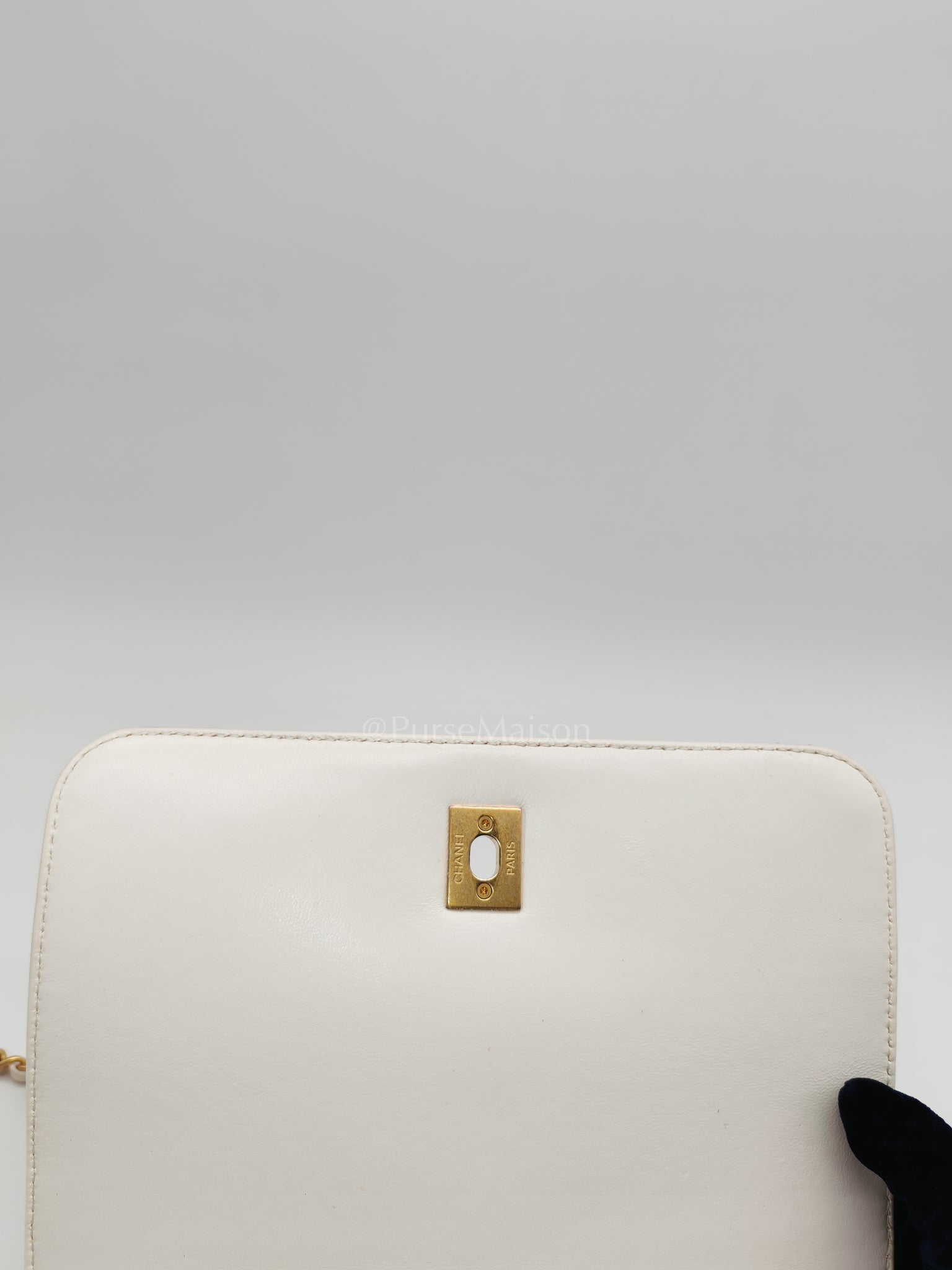 Full Flap Top Handle in White Caviar Calfskin Leather and Aged Gold Hardware (Microchip) | Purse Maison Luxury Bags Shop