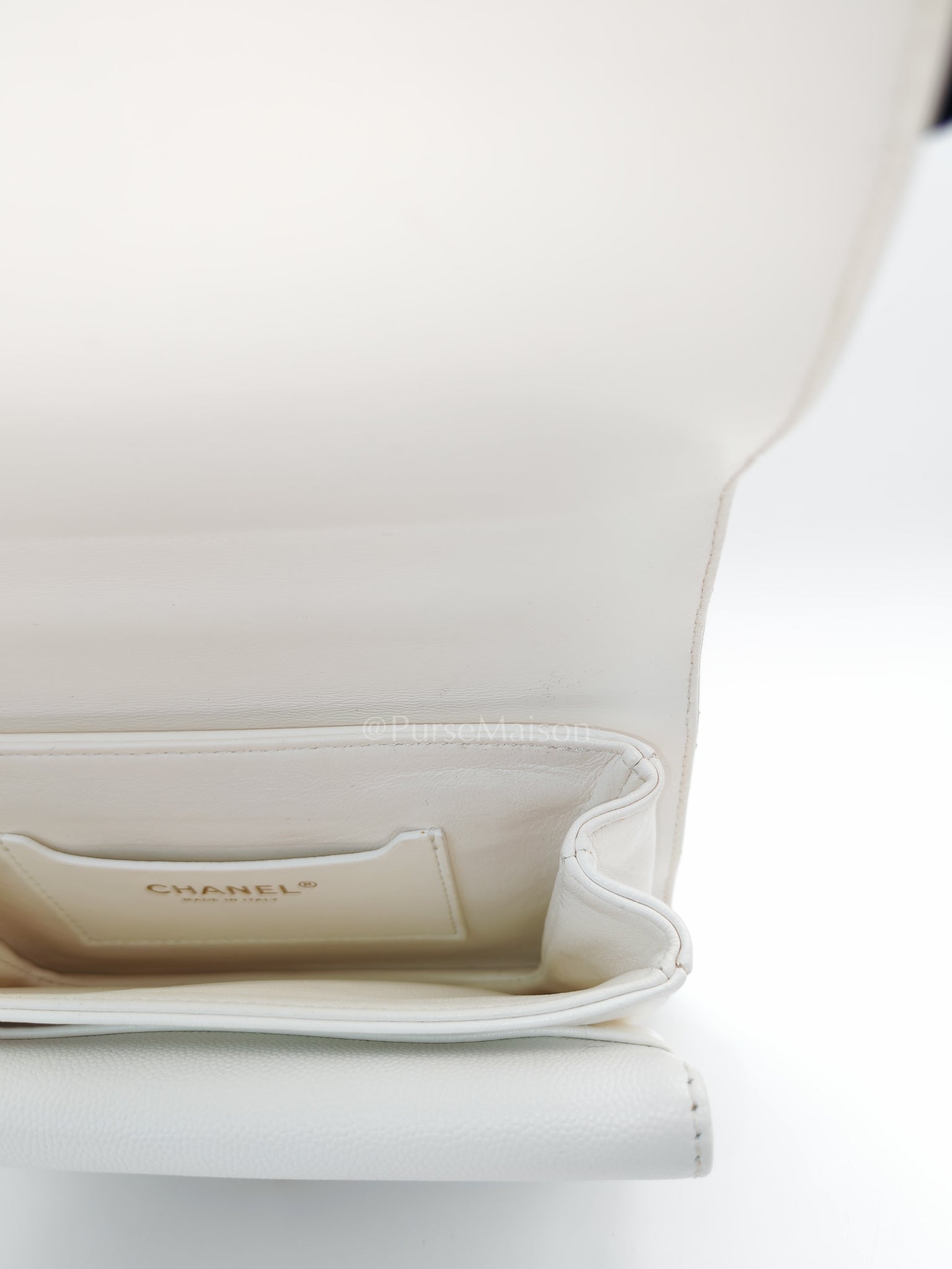 Full Flap Top Handle in White Caviar Calfskin Leather and Aged Gold Hardware (Microchip) | Purse Maison Luxury Bags Shop