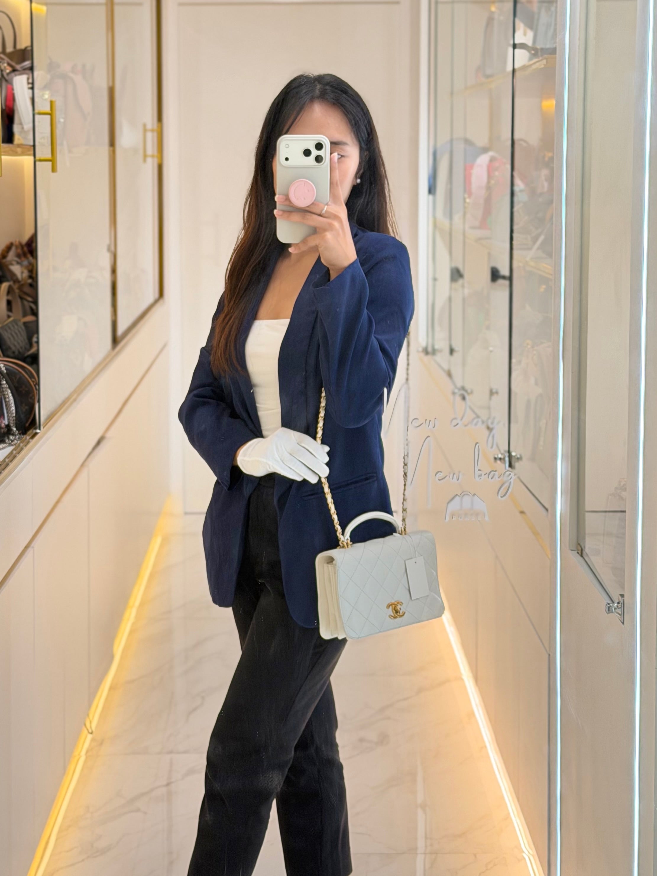 Full Flap Top Handle in White Caviar Calfskin Leather and Aged Gold Hardware (Microchip) | Purse Maison Luxury Bags Shop