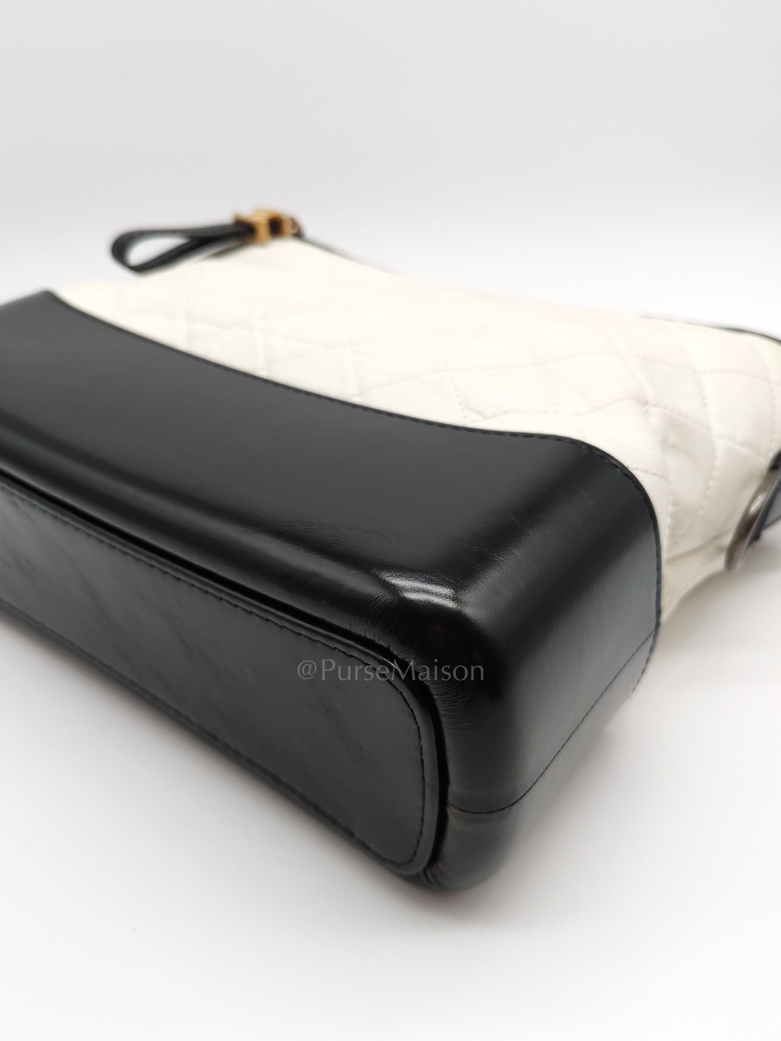 Gabrielle Hobo Old Medium (Large) in White Quilted Distressed Calfskin & Mixed Hardware (Series 25) | Purse Maison Luxury Bags Shop