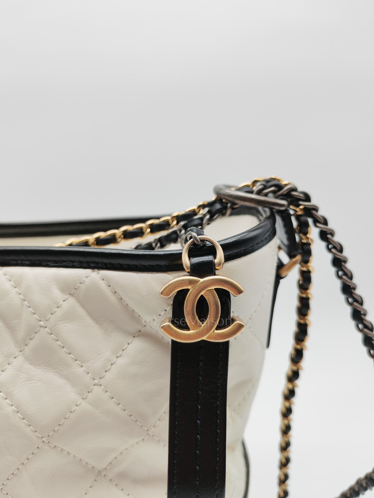 Gabrielle Hobo Old Medium (Large) in White Quilted Distressed Calfskin & Mixed Hardware (Series 25) | Purse Maison Luxury Bags Shop
