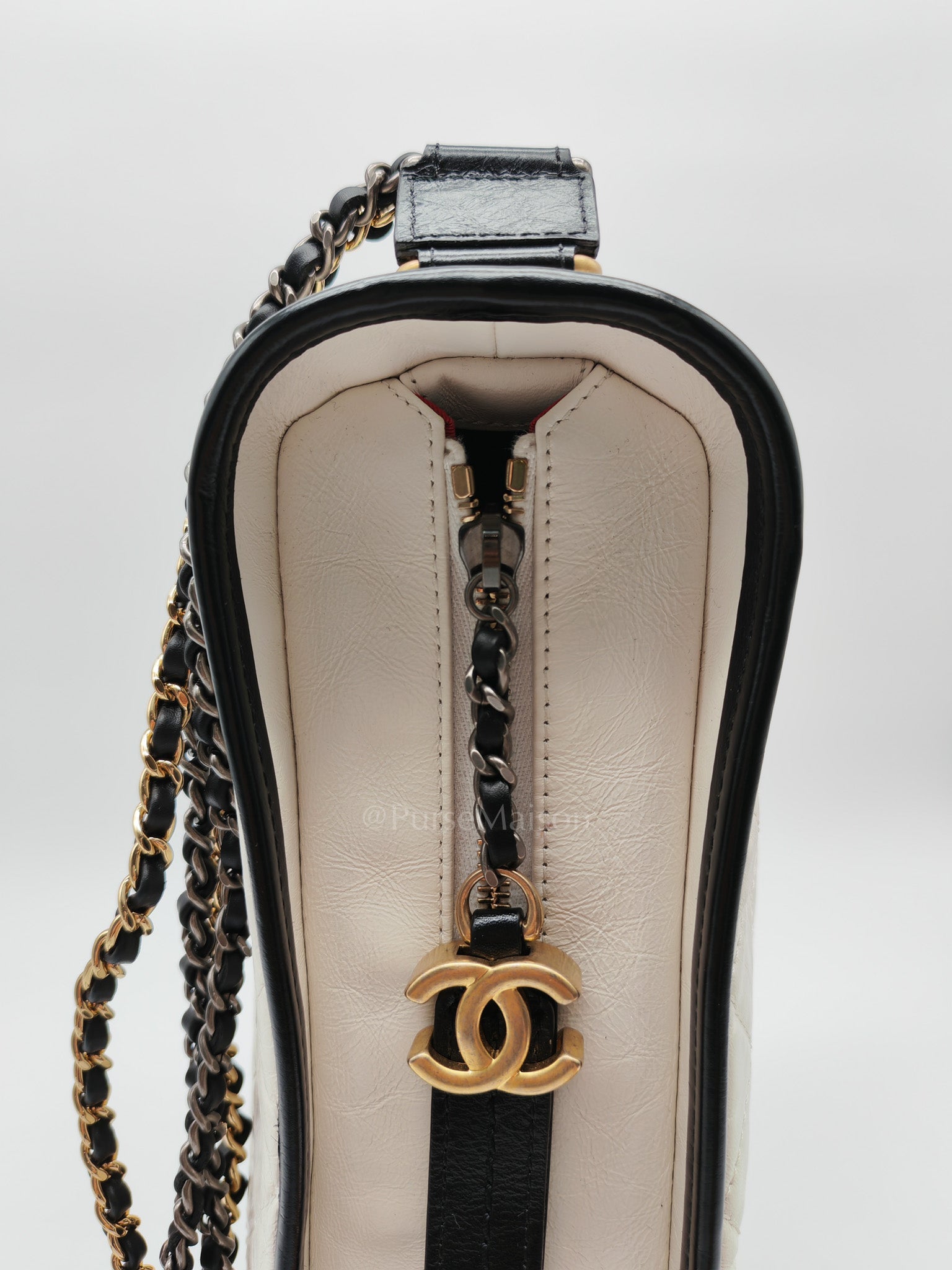 Gabrielle Hobo Old Medium (Large) in White Quilted Distressed Calfskin & Mixed Hardware (Series 25) | Purse Maison Luxury Bags Shop