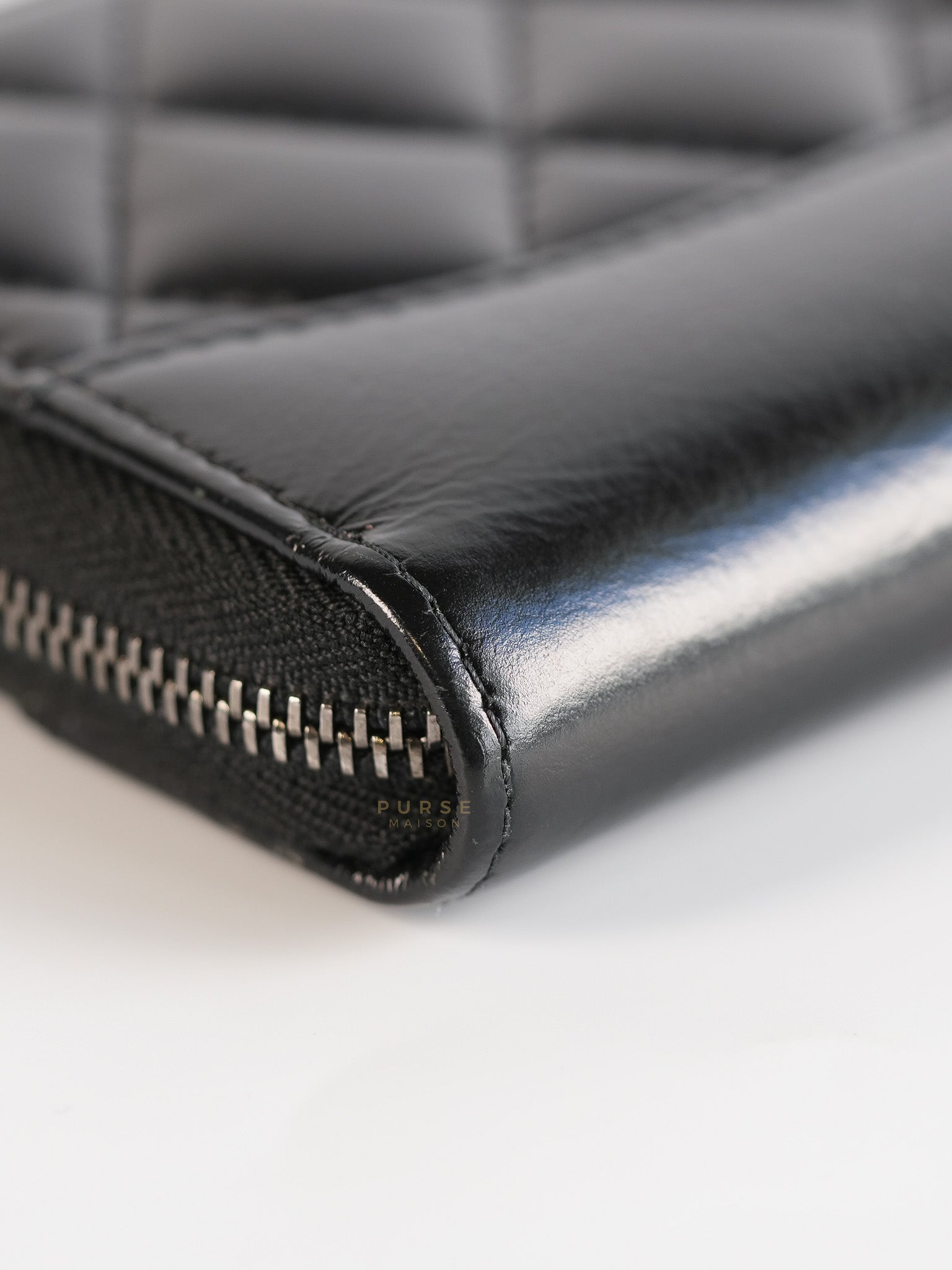 Gabrielle Zipped Coin Purse Wallet in Aged Gold Hardware Series 25 | Purse Maison Luxury Bags Shop