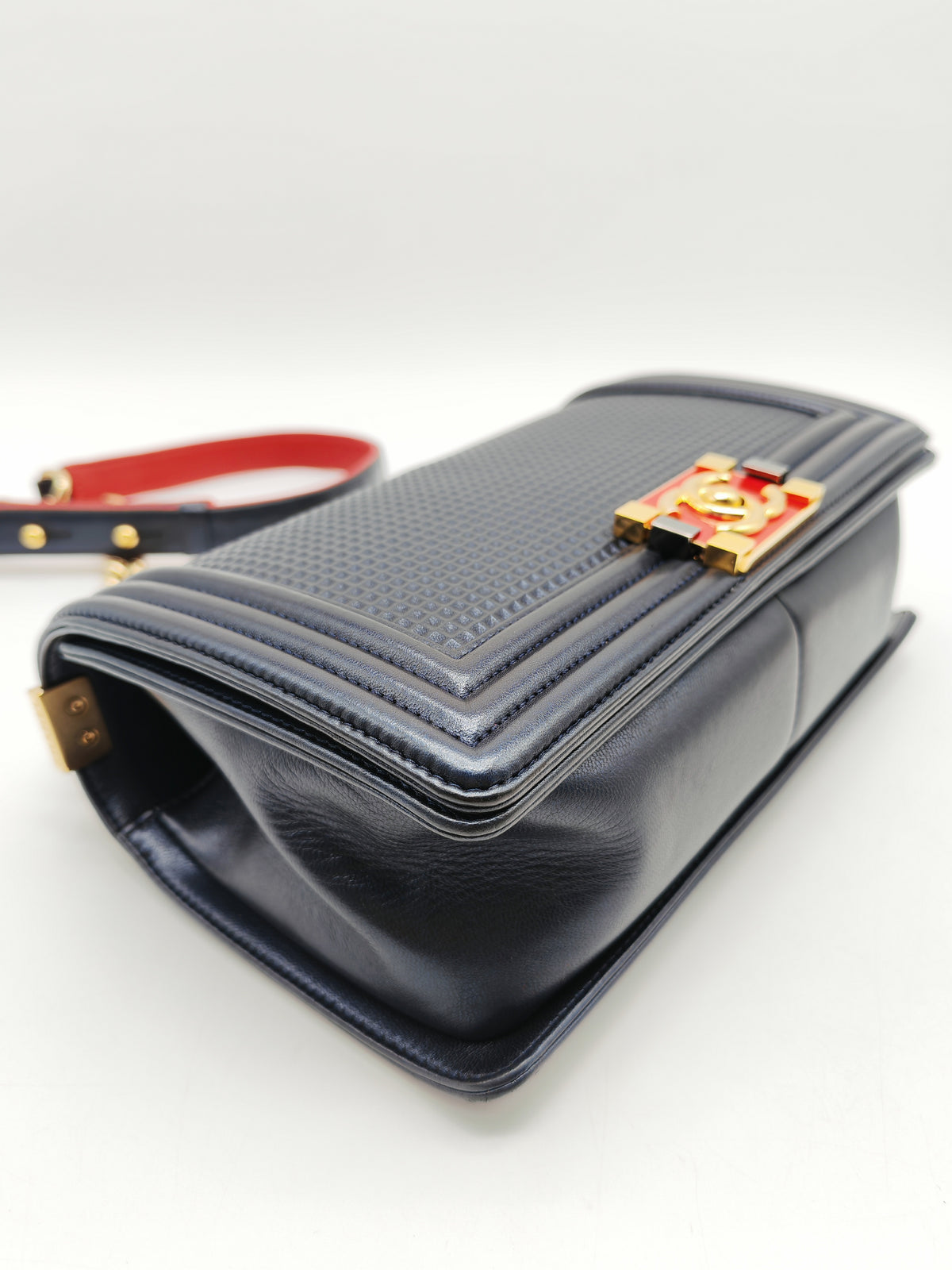 Chanel Boy Medium Limited Edition in Navy Blue Cube Embossed Lambskin Leather and Gold Hardware Series 18