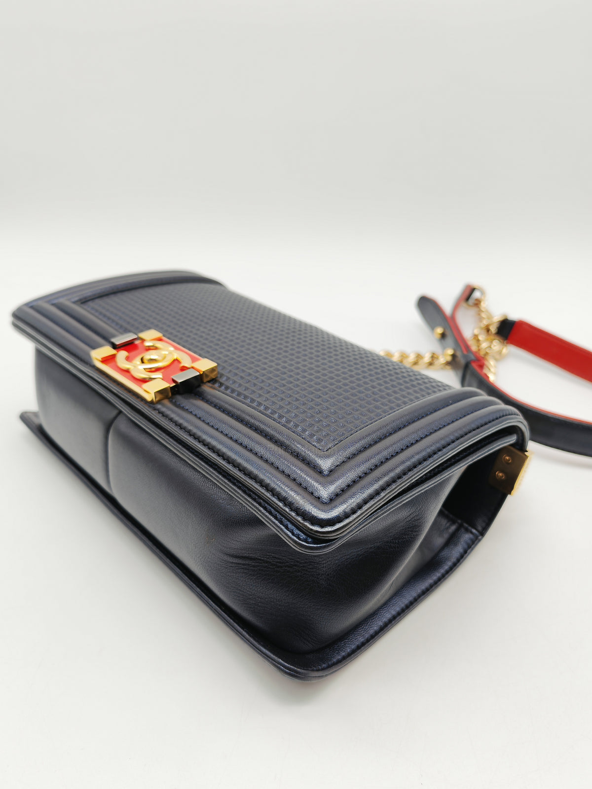 Chanel Boy Medium Limited Edition in Navy Blue Cube Embossed Lambskin Leather and Gold Hardware Series 18