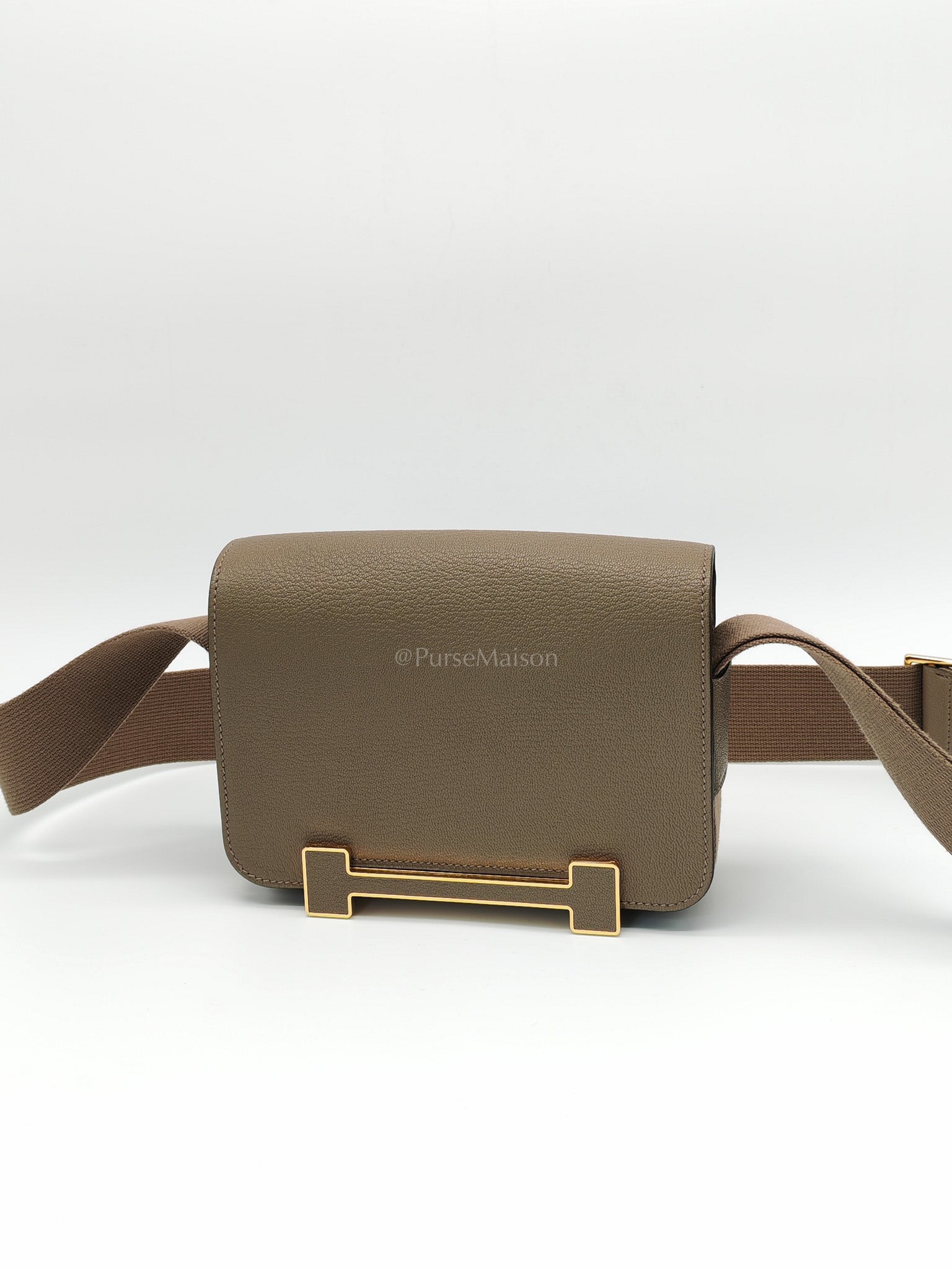 Geta Etoupe in Mysore Chevre Leather and Gold Hardware Stamp U (2022) | Purse Maison Luxury Bags Shop