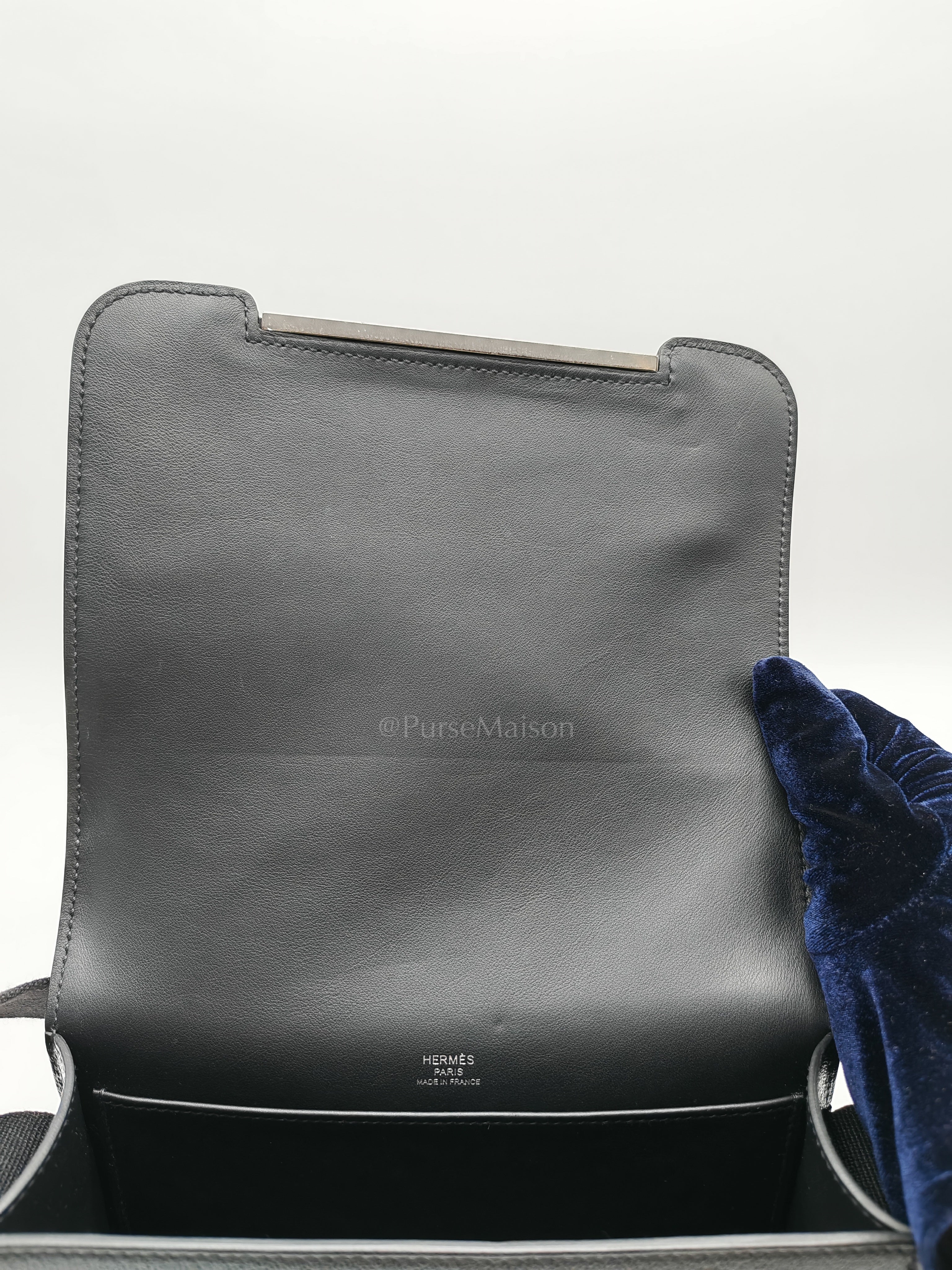 Geta in Black Chevre Mysore Leather and Palladium Hardware Stamp B (2023) | Purse Maison Luxury Bags Shop