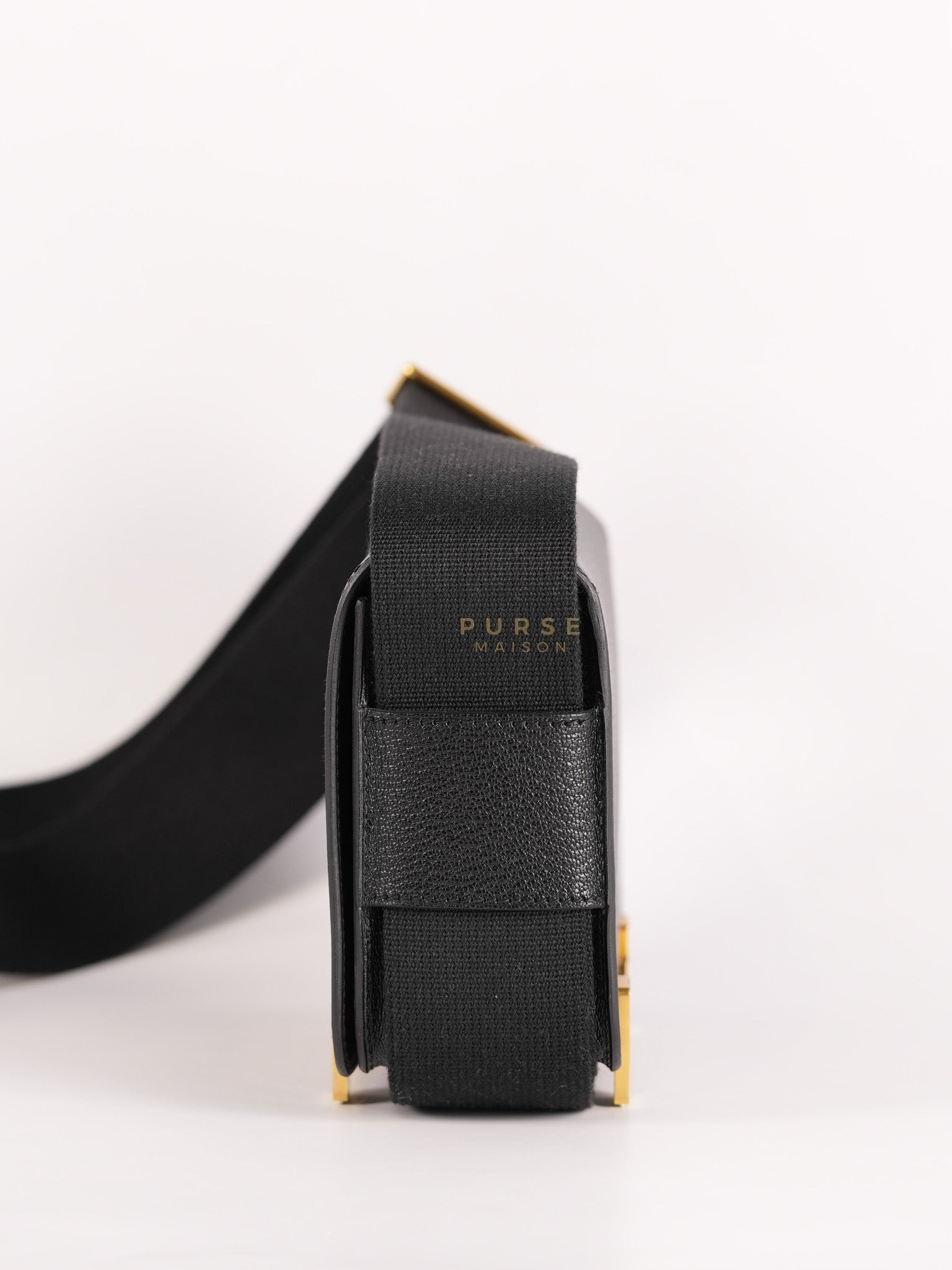 Geta in Black Chevre Mysore Sangle Fibre and Gold Hardware Stamp U (2022) | Purse Maison Luxury Bags Shop