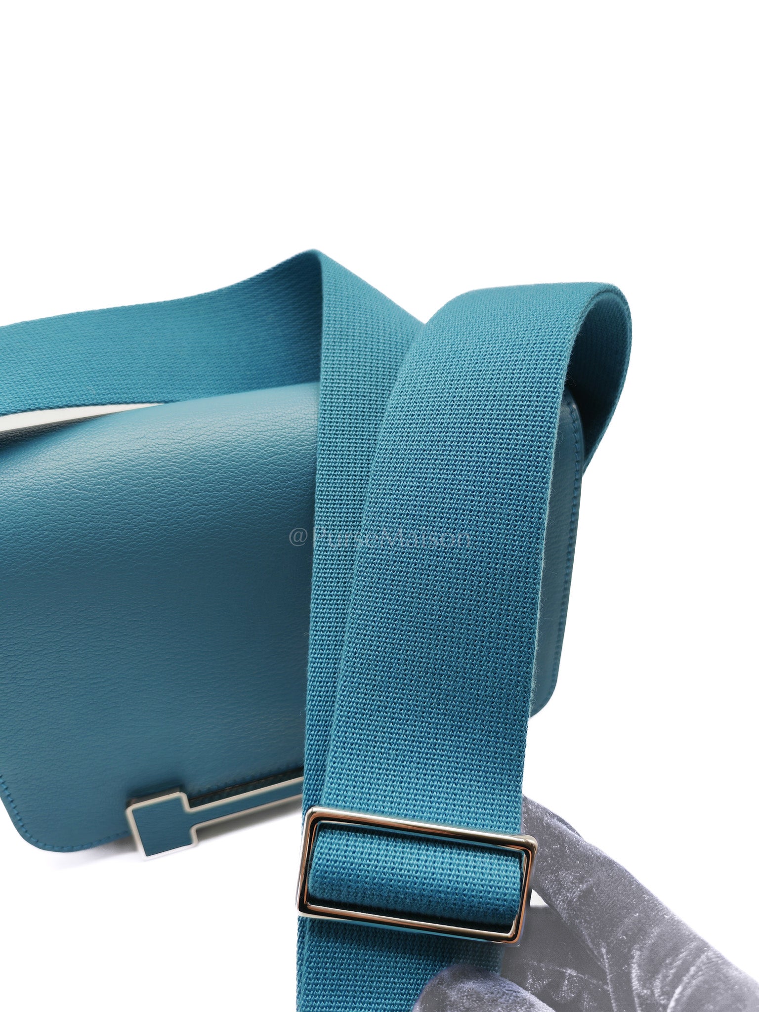 Geta in Blue Jean Chevre Mysore Leather Palladium Stamp W(2024) | Purse Maison Luxury Bags Shop