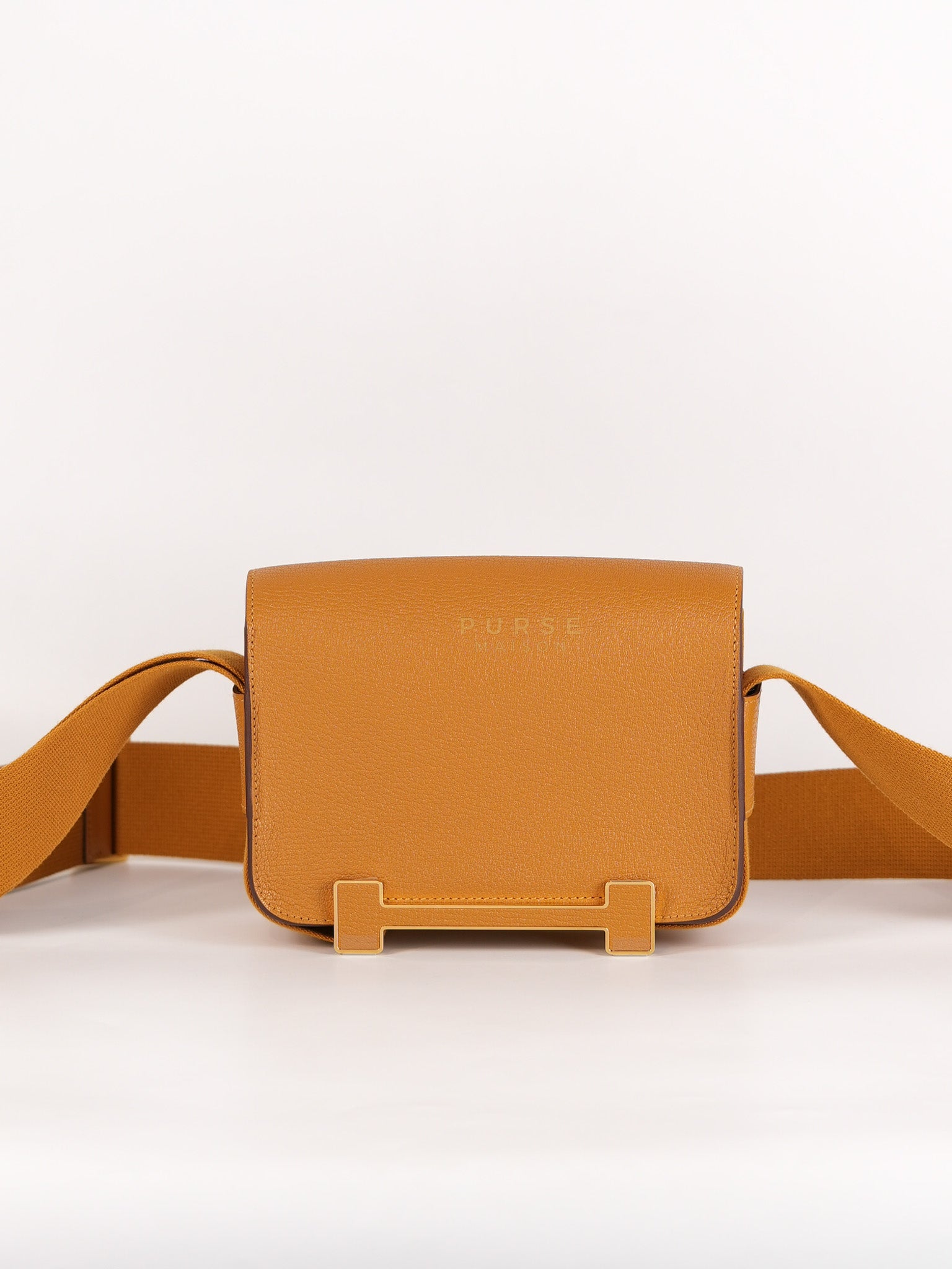 Geta in Camel Chevre Mysore Leather & Gold Hardware Stamp W (2024) | Purse Maison Luxury Bags Shop