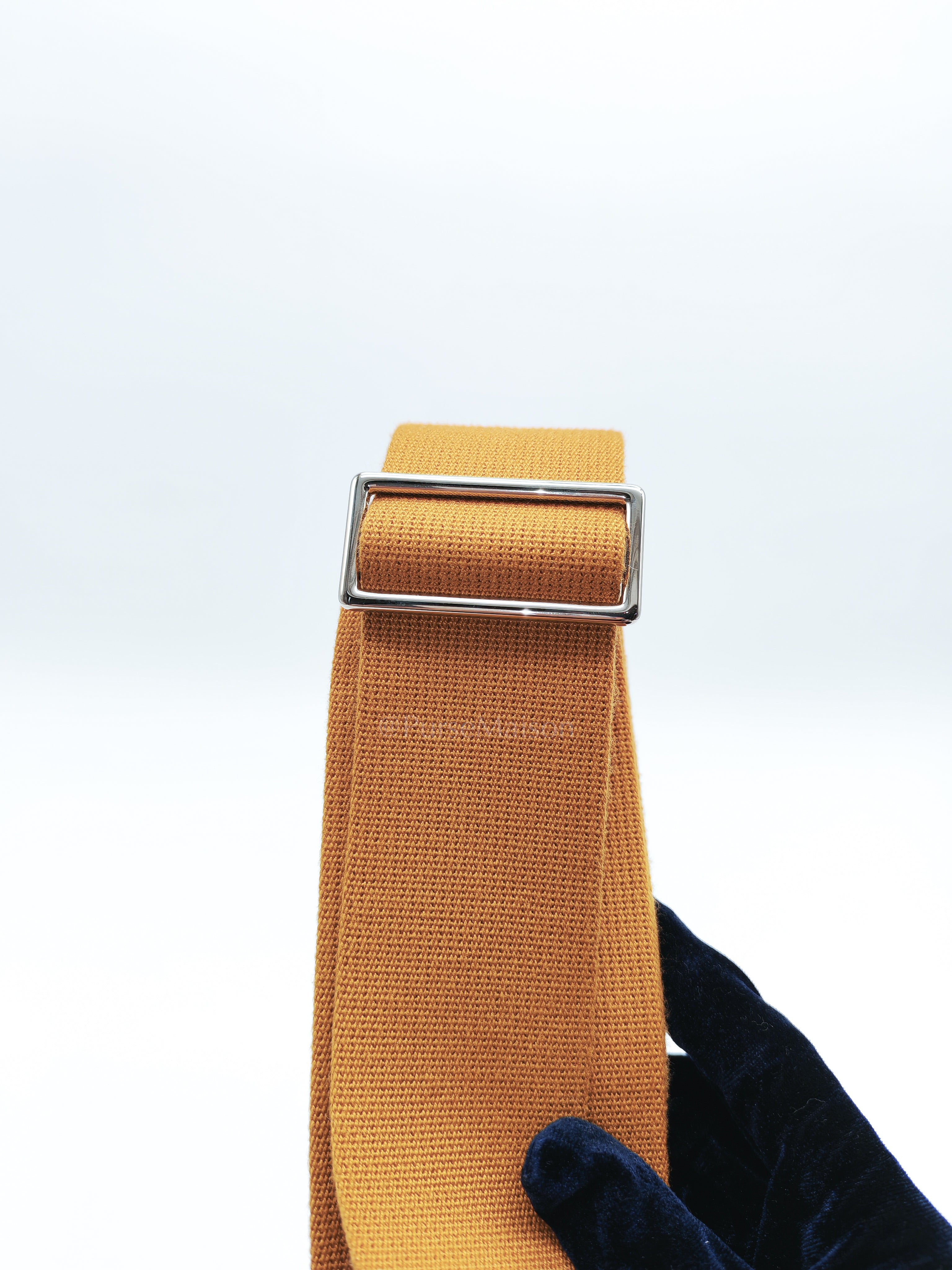 Geta in Caramel Chyvre Mysore Leather & Palladium Hardware Stamp U (2022) | Purse Maison Luxury Bags Shop