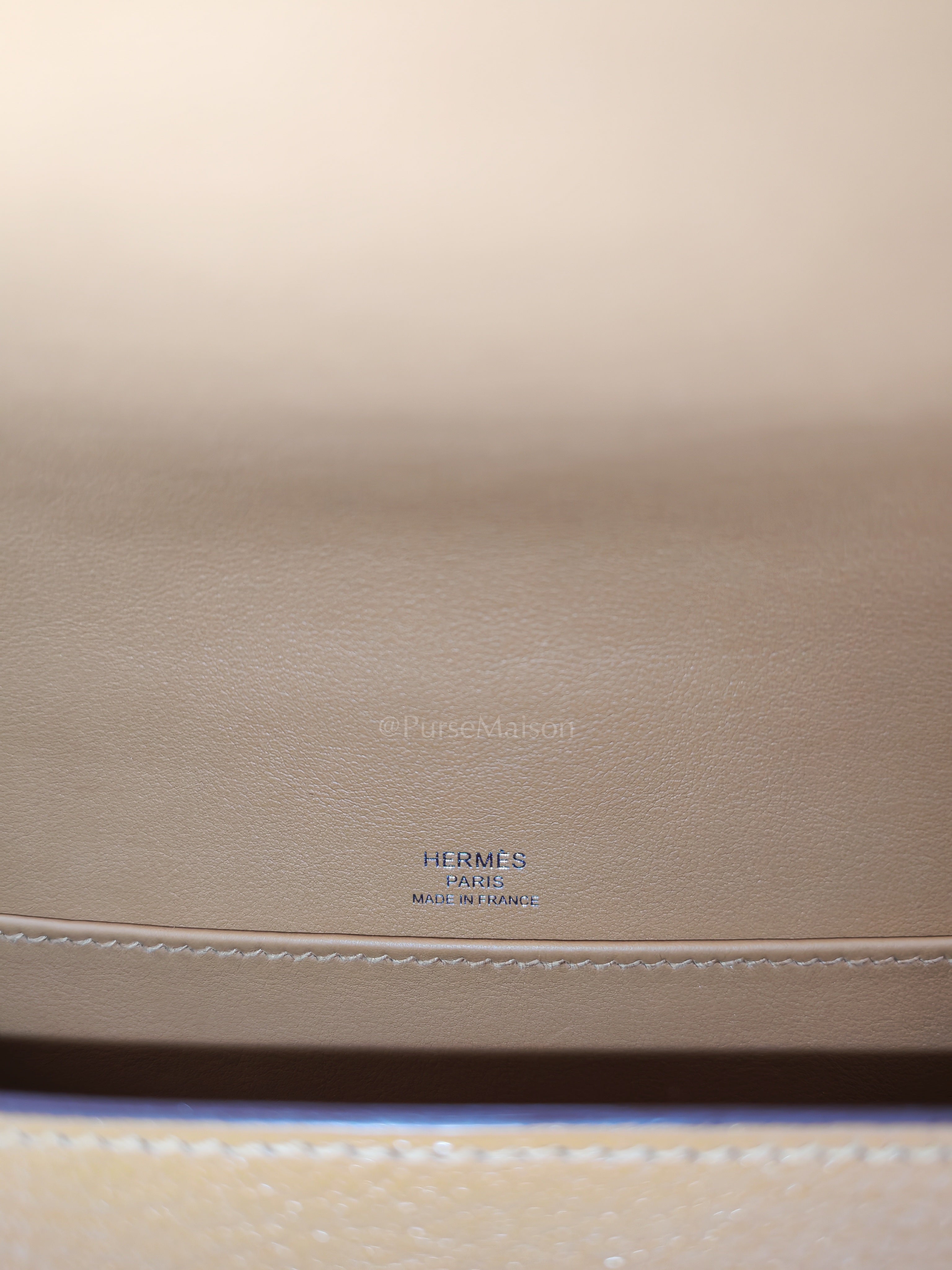 Geta in Caramel Chyvre Mysore Leather & Palladium Hardware Stamp U (2022) | Purse Maison Luxury Bags Shop