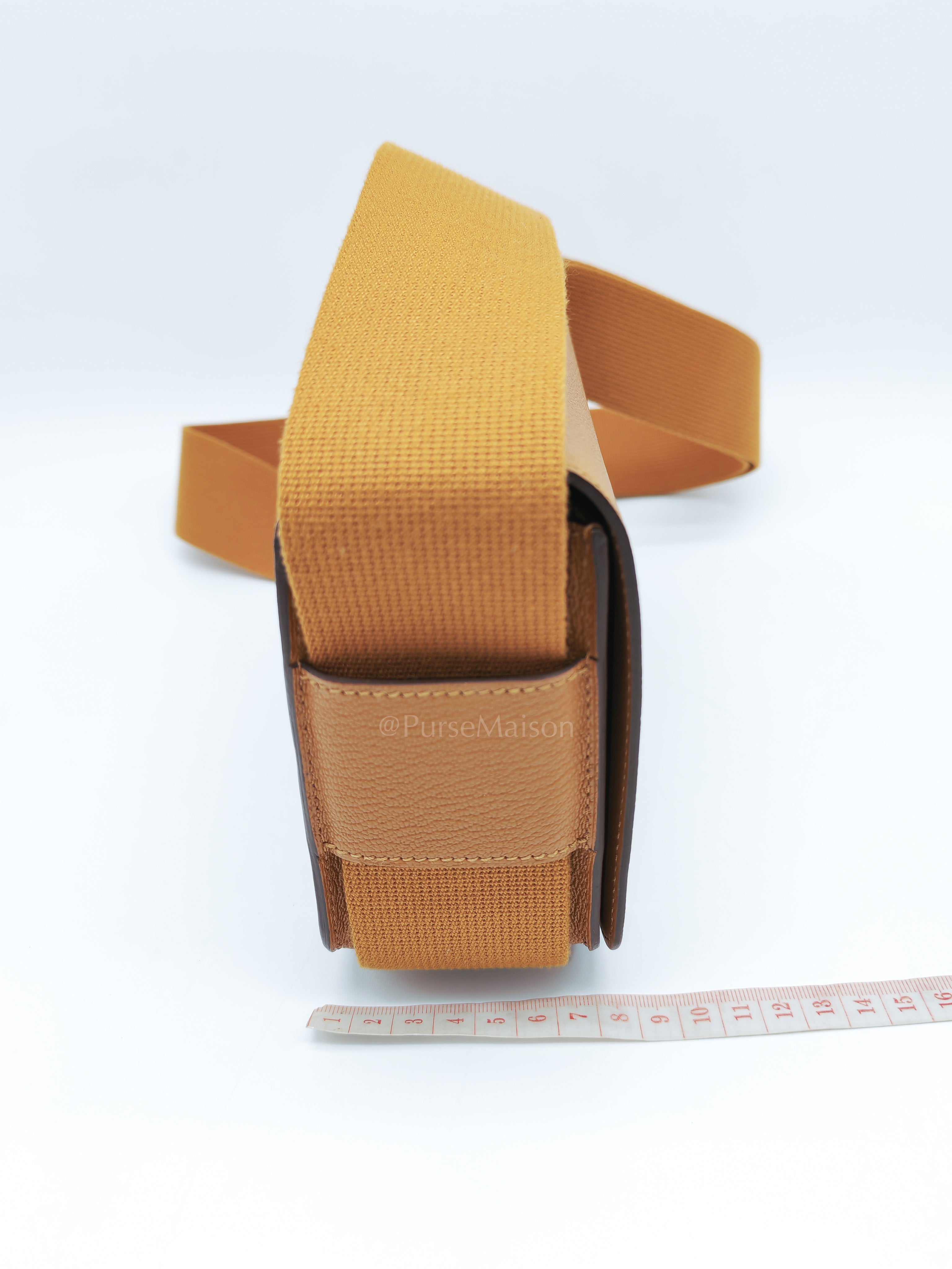 Geta in Caramel Chyvre Mysore Leather & Palladium Hardware Stamp U (2022) | Purse Maison Luxury Bags Shop