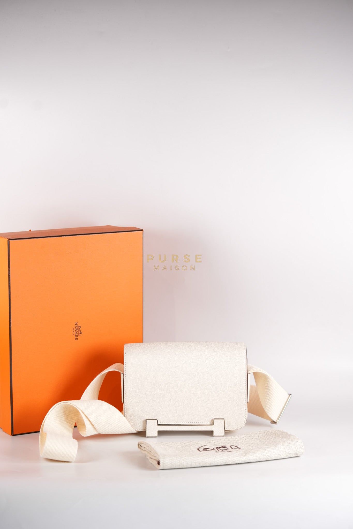 Geta in Nata Chevre Mysore Leather & Palladium Hardware Stamp W (2024) | Purse Maison Luxury Bags Shop