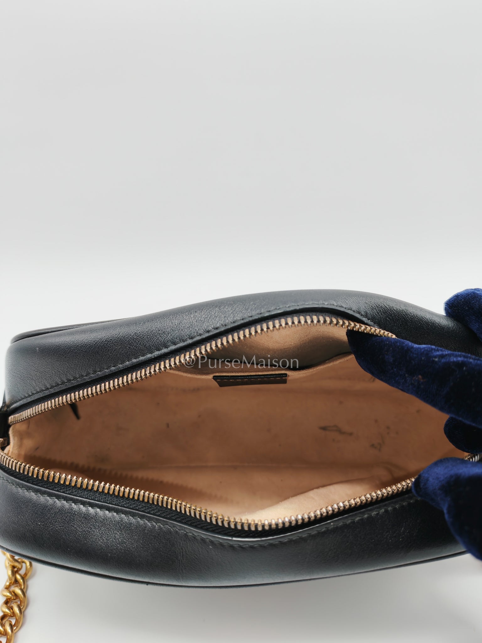 GG Marmont Camera Bag in Black Matelassé Leather | Purse Maison Luxury Bags Shop