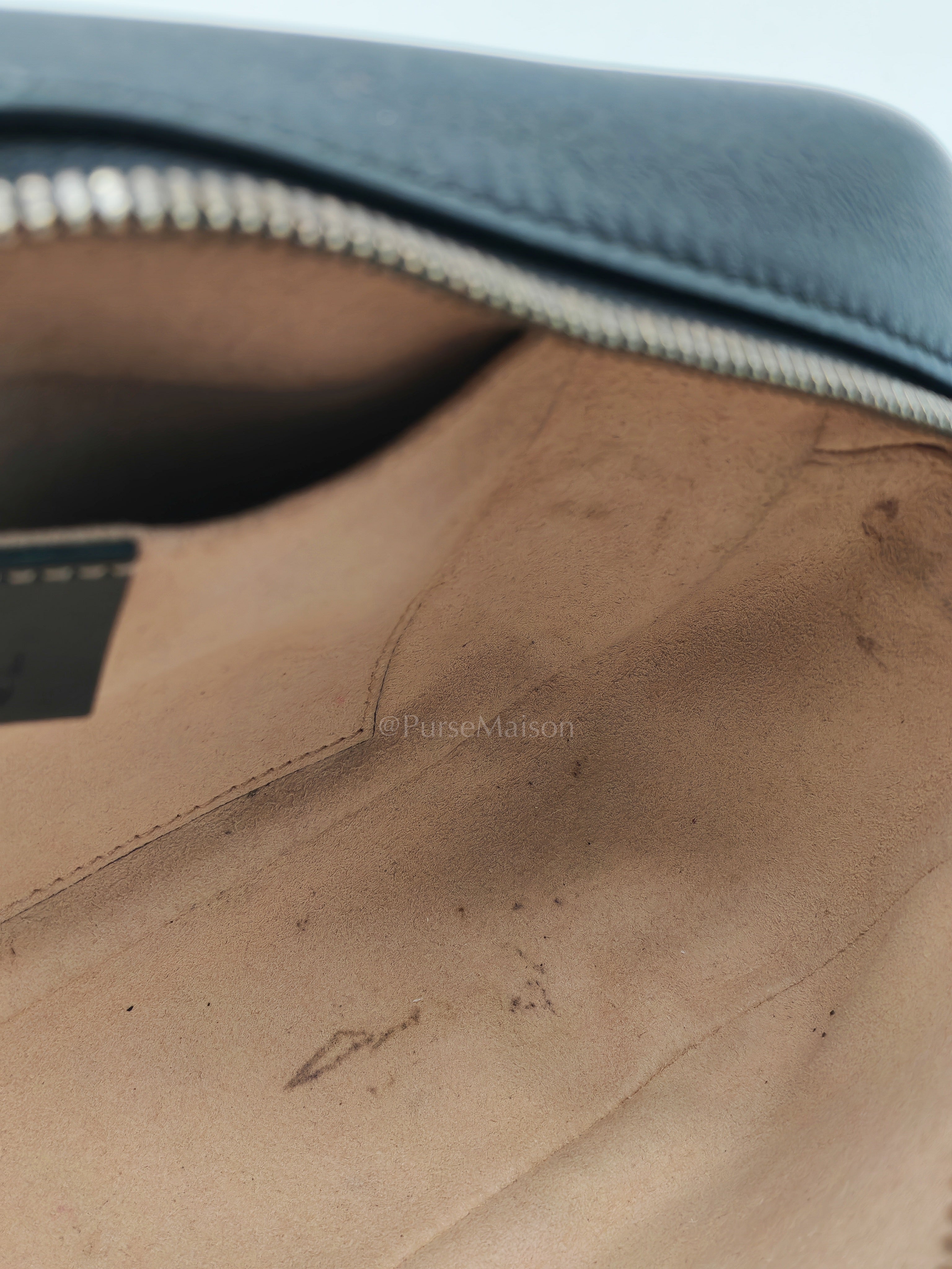 GG Marmont Camera Bag Small in Black Matelassé Leather | Purse Maison Luxury Bags Shop
