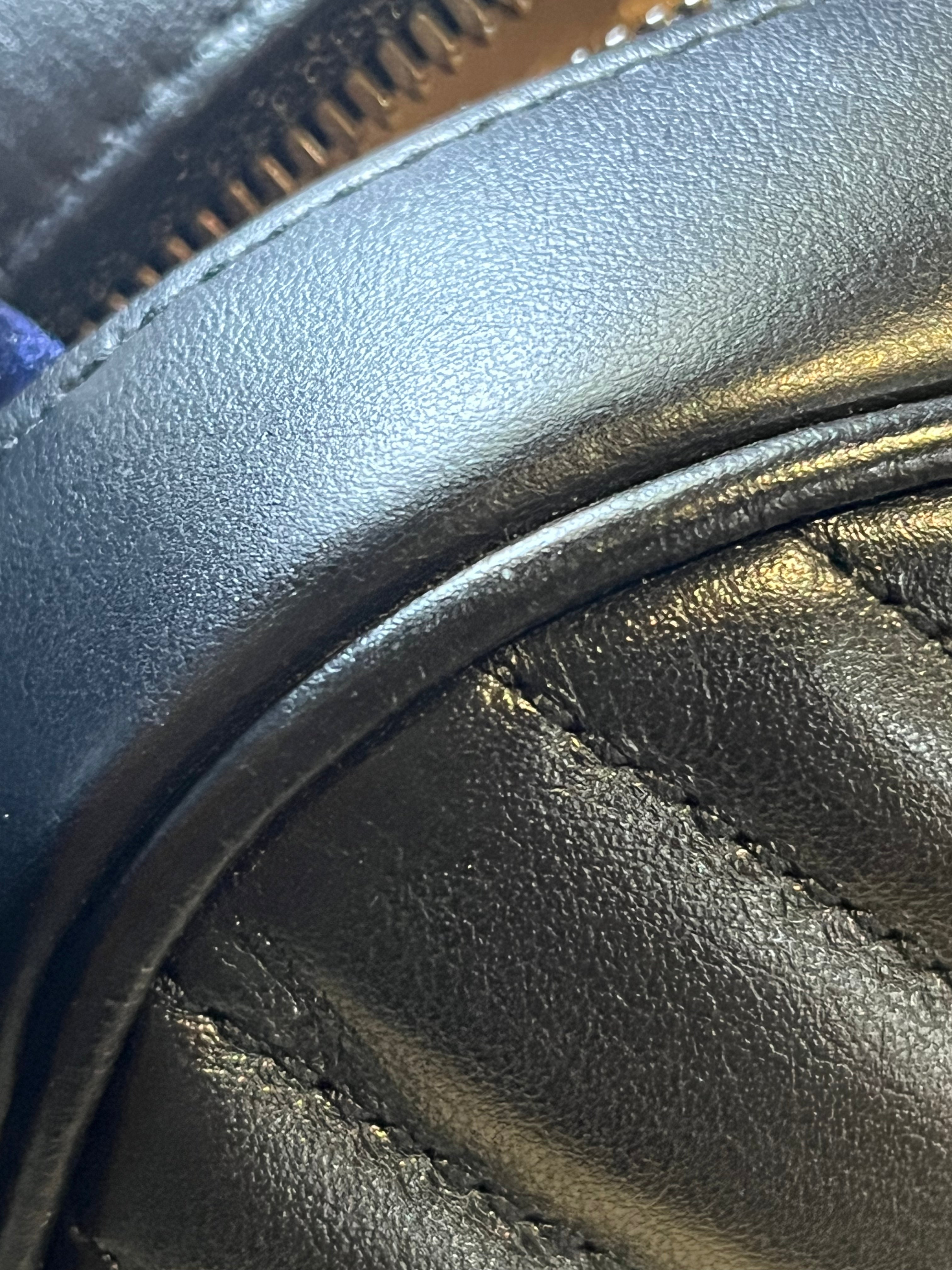 GG Marmont Camera Bag Small in Black Matelassé Leather | Purse Maison Luxury Bags Shop