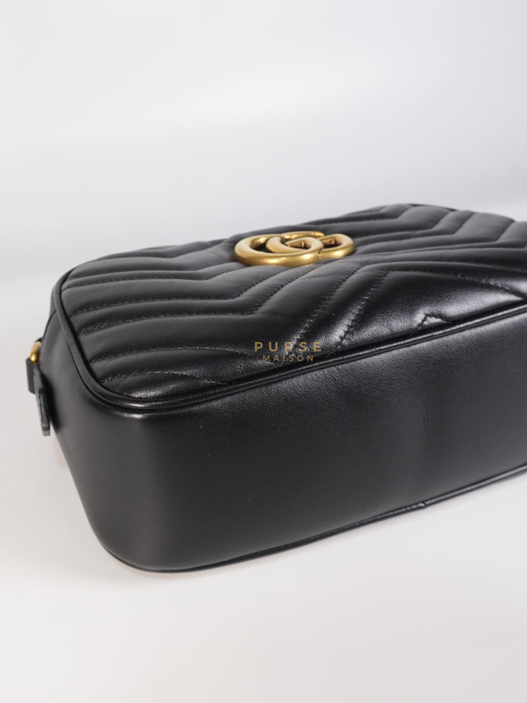 GG Marmont Camera Bag Small in Black Matelassé Leather | Purse Maison Luxury Bags Shop
