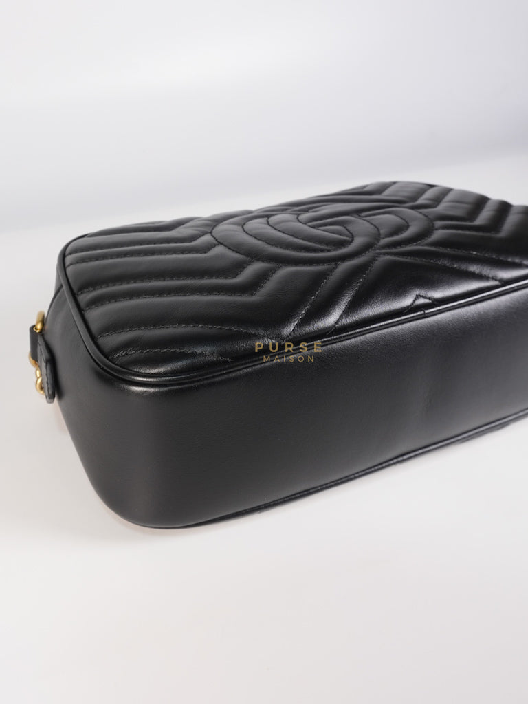 GG Marmont Camera Bag Small in Black Matelassé Leather | Purse Maison Luxury Bags Shop