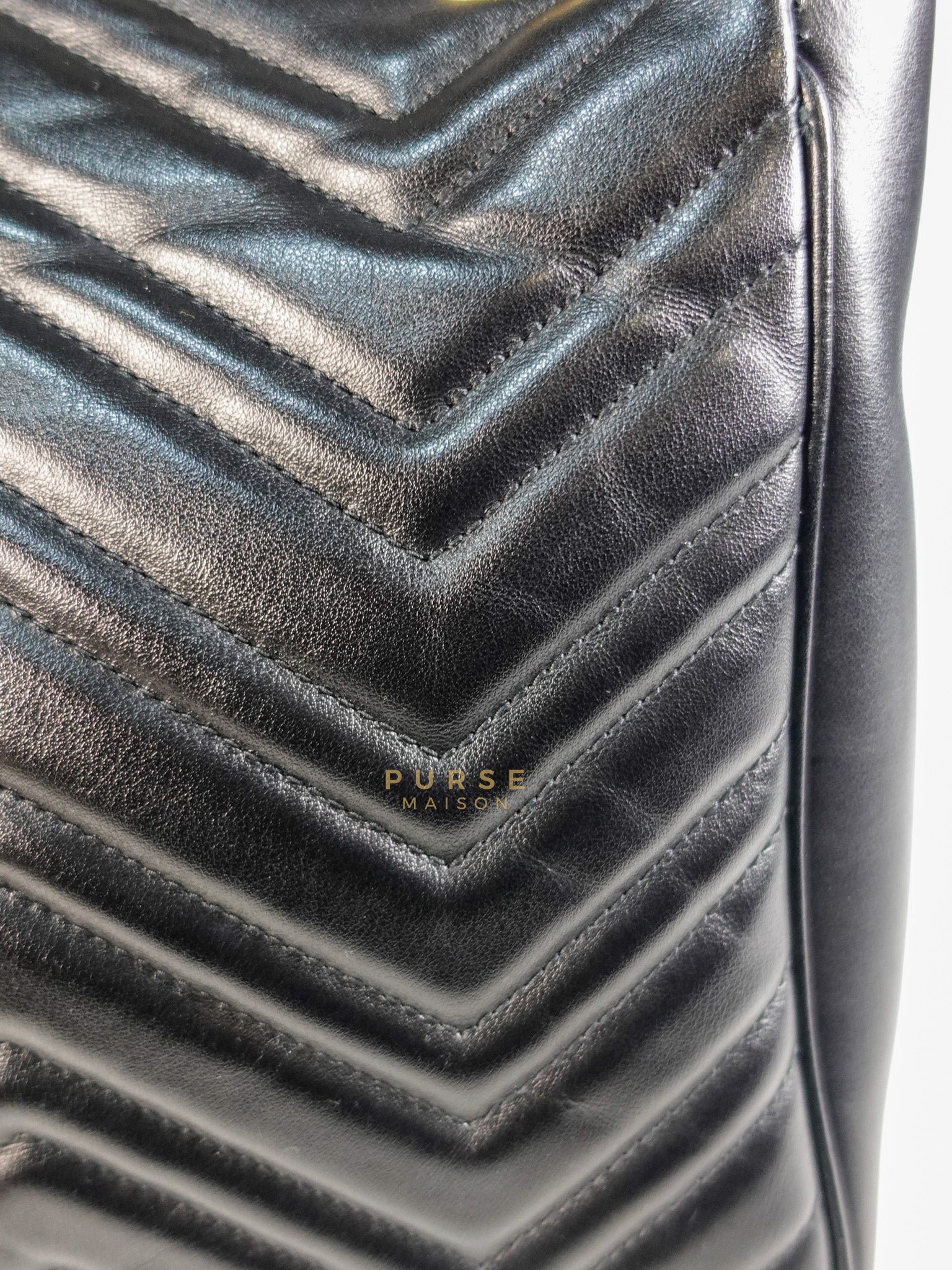 GG Marmont Flap Bag Large in Black Matelasse Leather & Aged Gold Hardware | Purse Maison Luxury Bags Shop