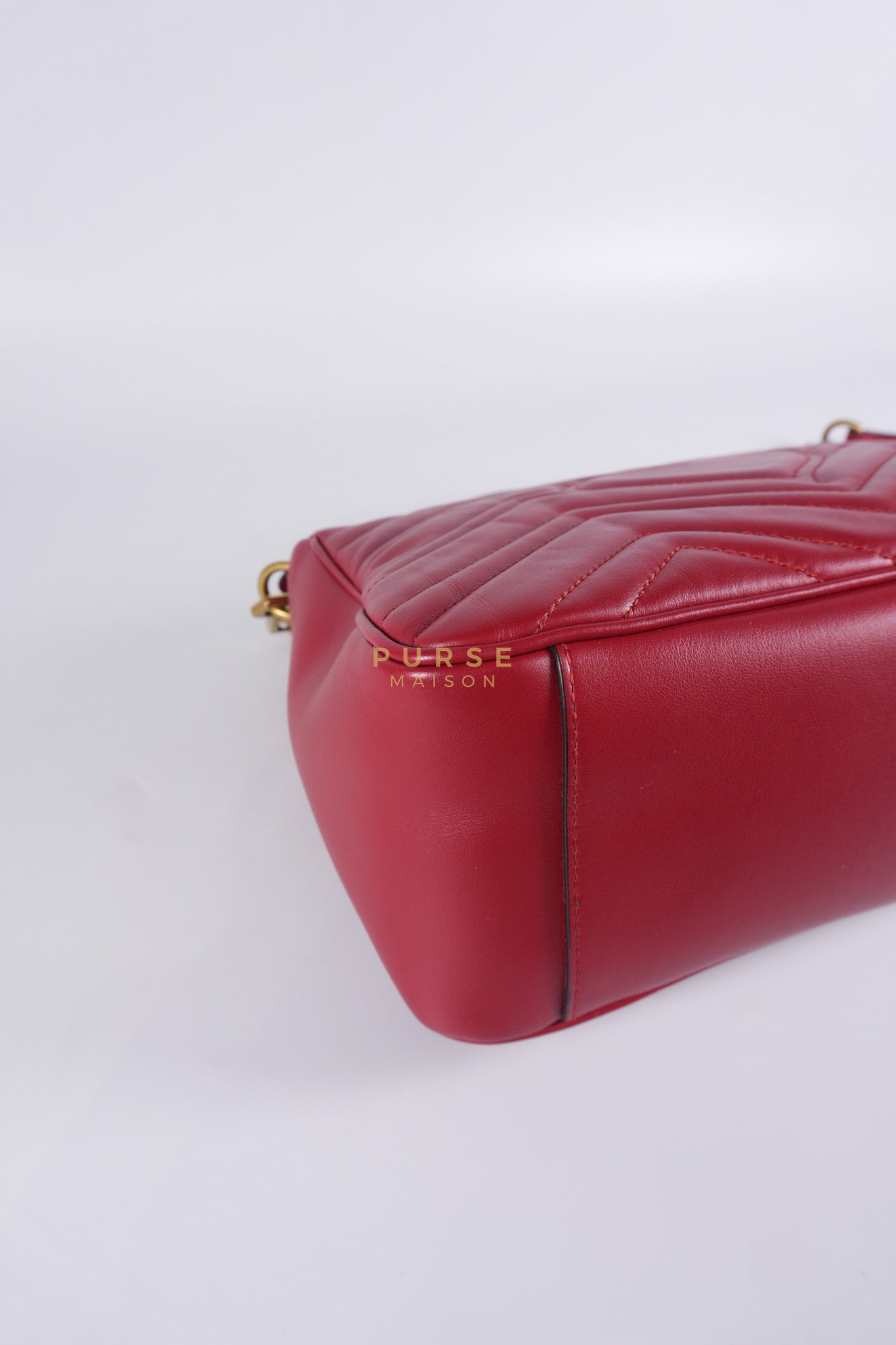 GG Marmont Top Handle Shoulder Bag in Hibiscus Red Calfskin Matelasse Leather & Gold Hardware | Purse Maison Luxury Bags Shop
