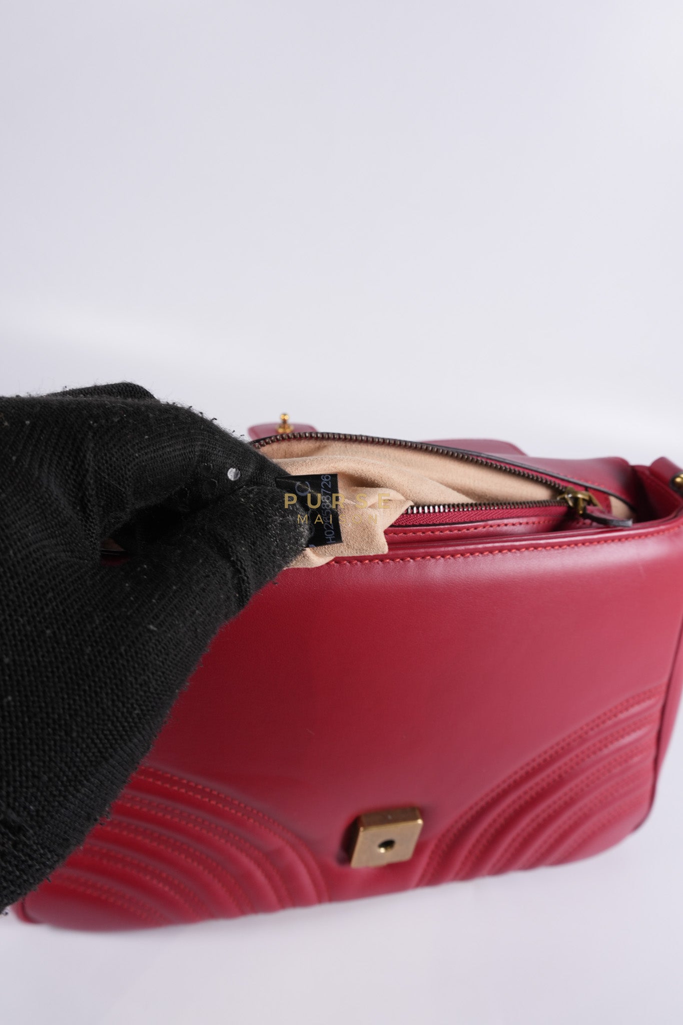 GG Marmont Top Handle Shoulder Bag in Hibiscus Red Calfskin Matelasse Leather & Gold Hardware | Purse Maison Luxury Bags Shop