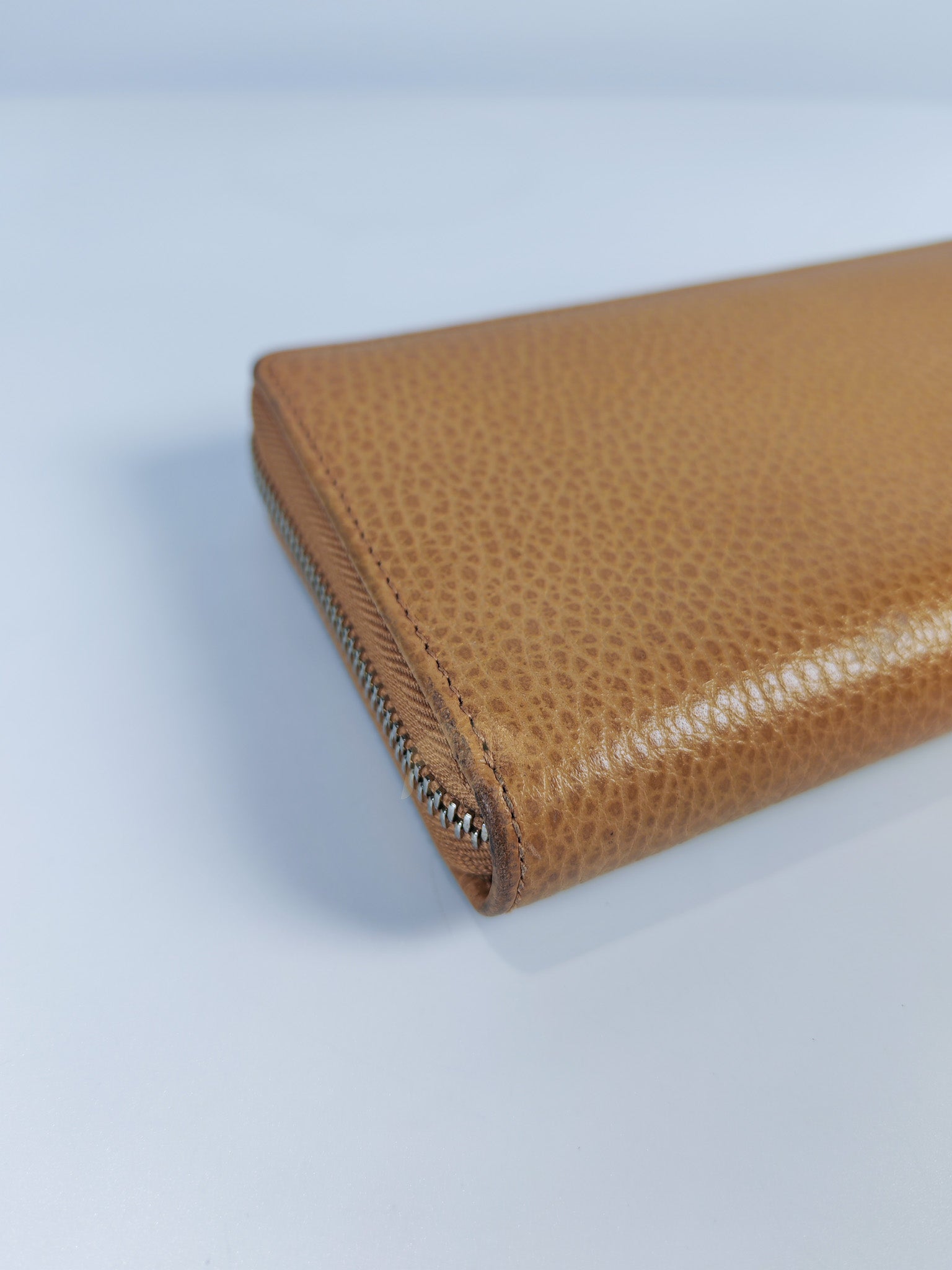 GG Marmont Zip Around Wallet in Tan Pebbled Leather | Purse Maison Luxury Bags Shop