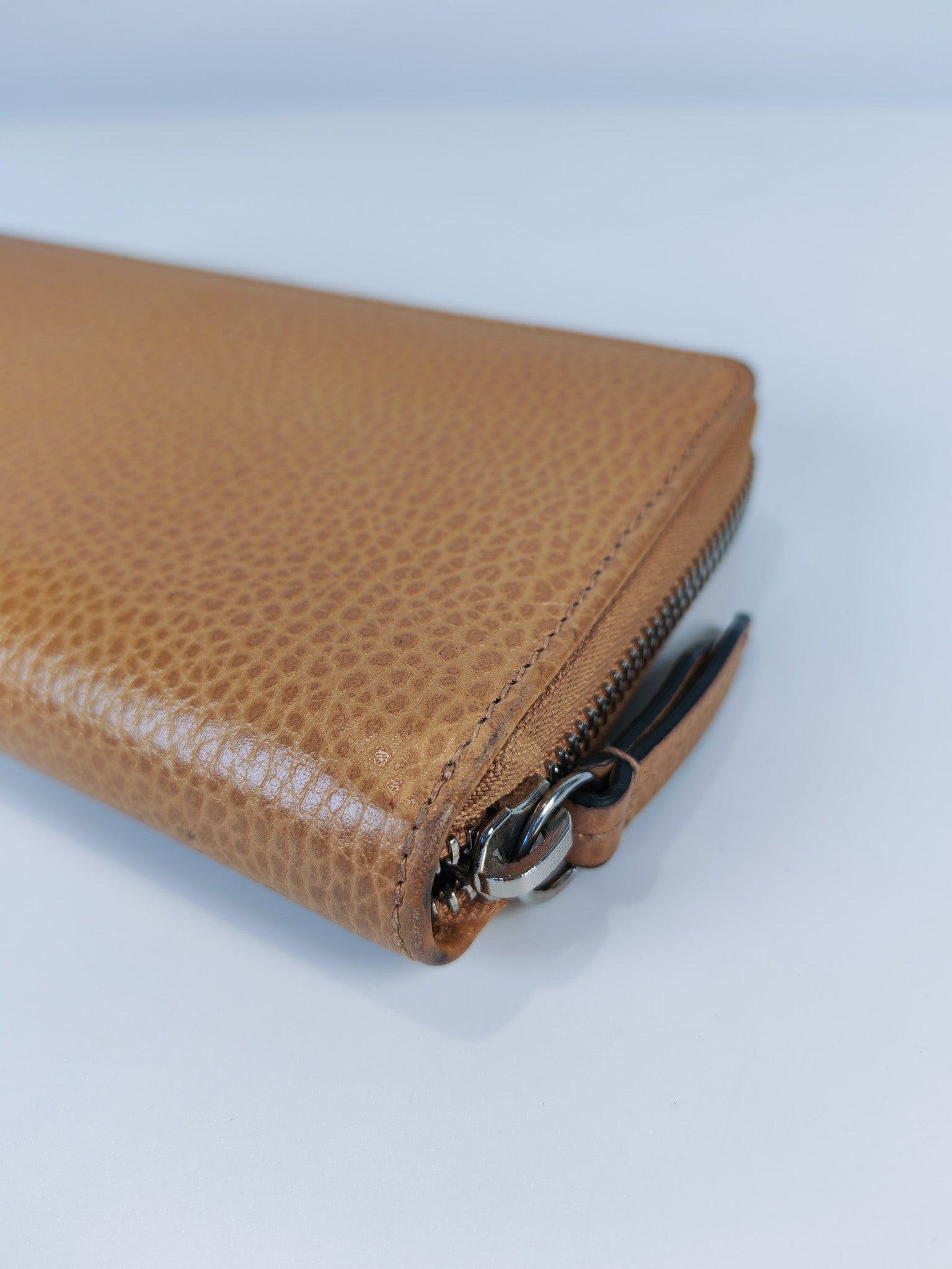 GG Marmont Zip Around Wallet in Tan Pebbled Leather | Purse Maison Luxury Bags Shop