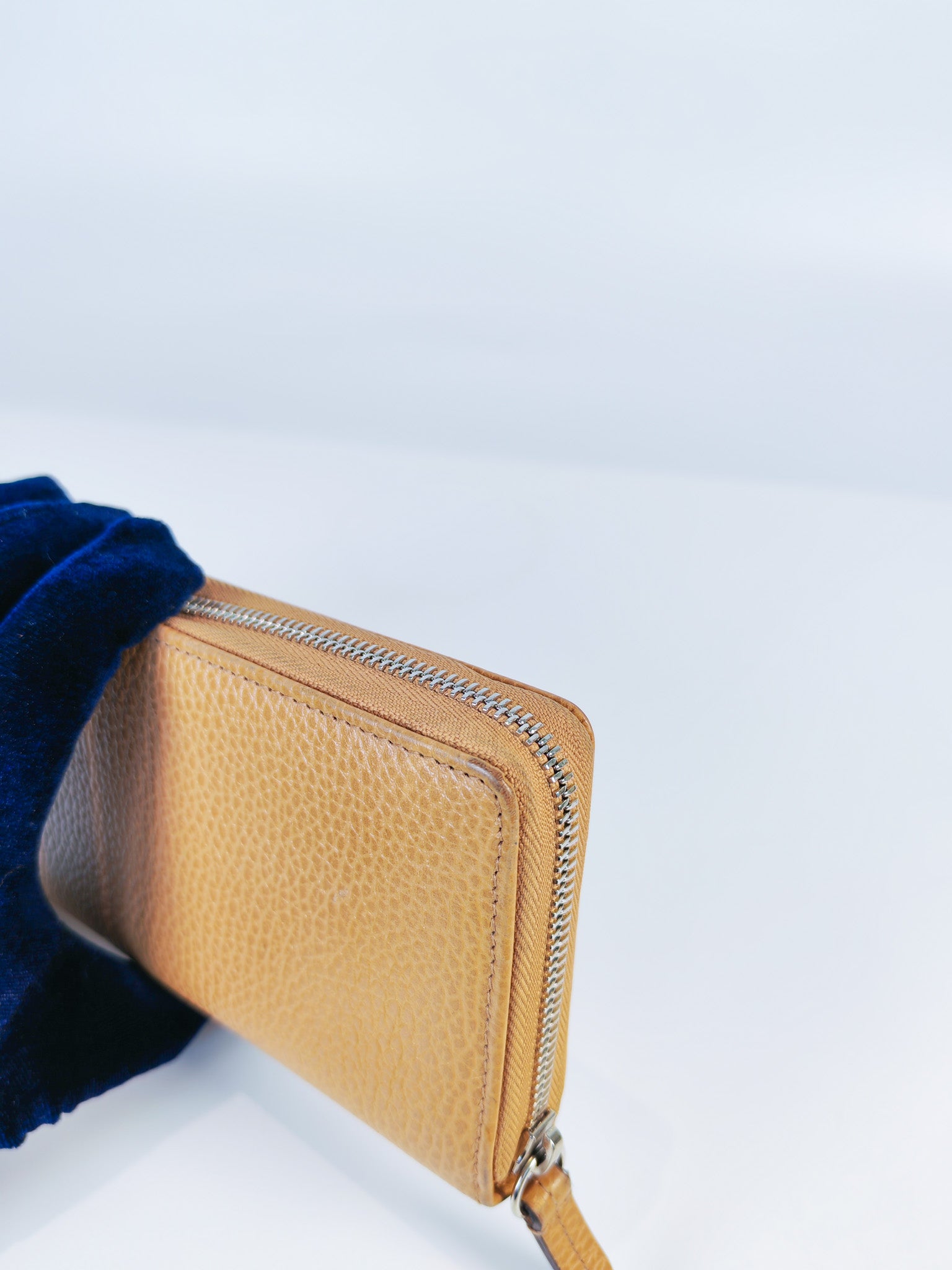 GG Marmont Zip Around Wallet in Tan Pebbled Leather | Purse Maison Luxury Bags Shop