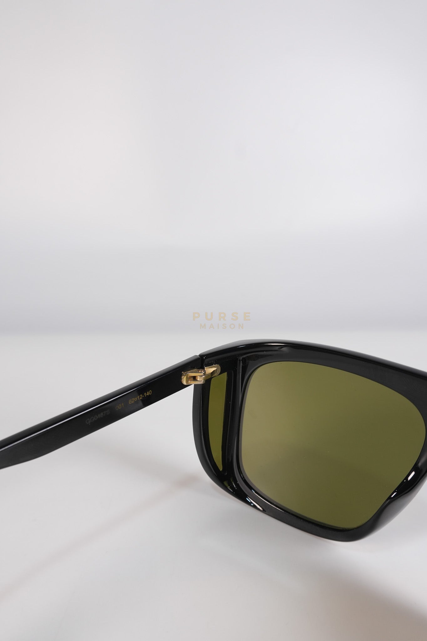 GG0467S Sunglasses in Black/Green | Purse Maison Luxury Bags Shop