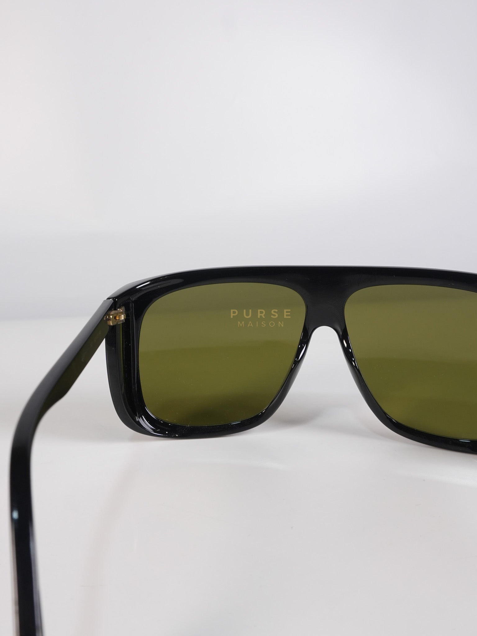 GG0467S Sunglasses in Black/Green | Purse Maison Luxury Bags Shop