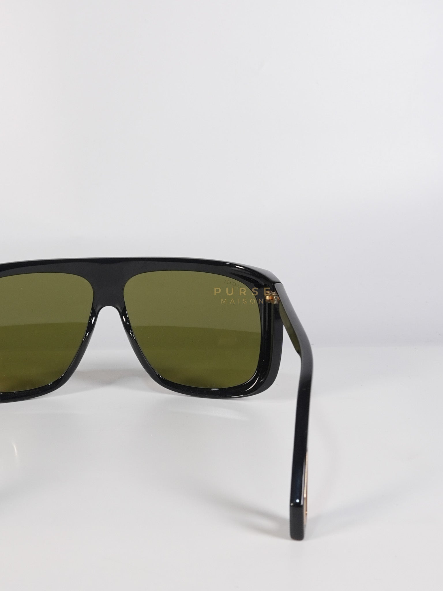 GG0467S Sunglasses in Black/Green | Purse Maison Luxury Bags Shop