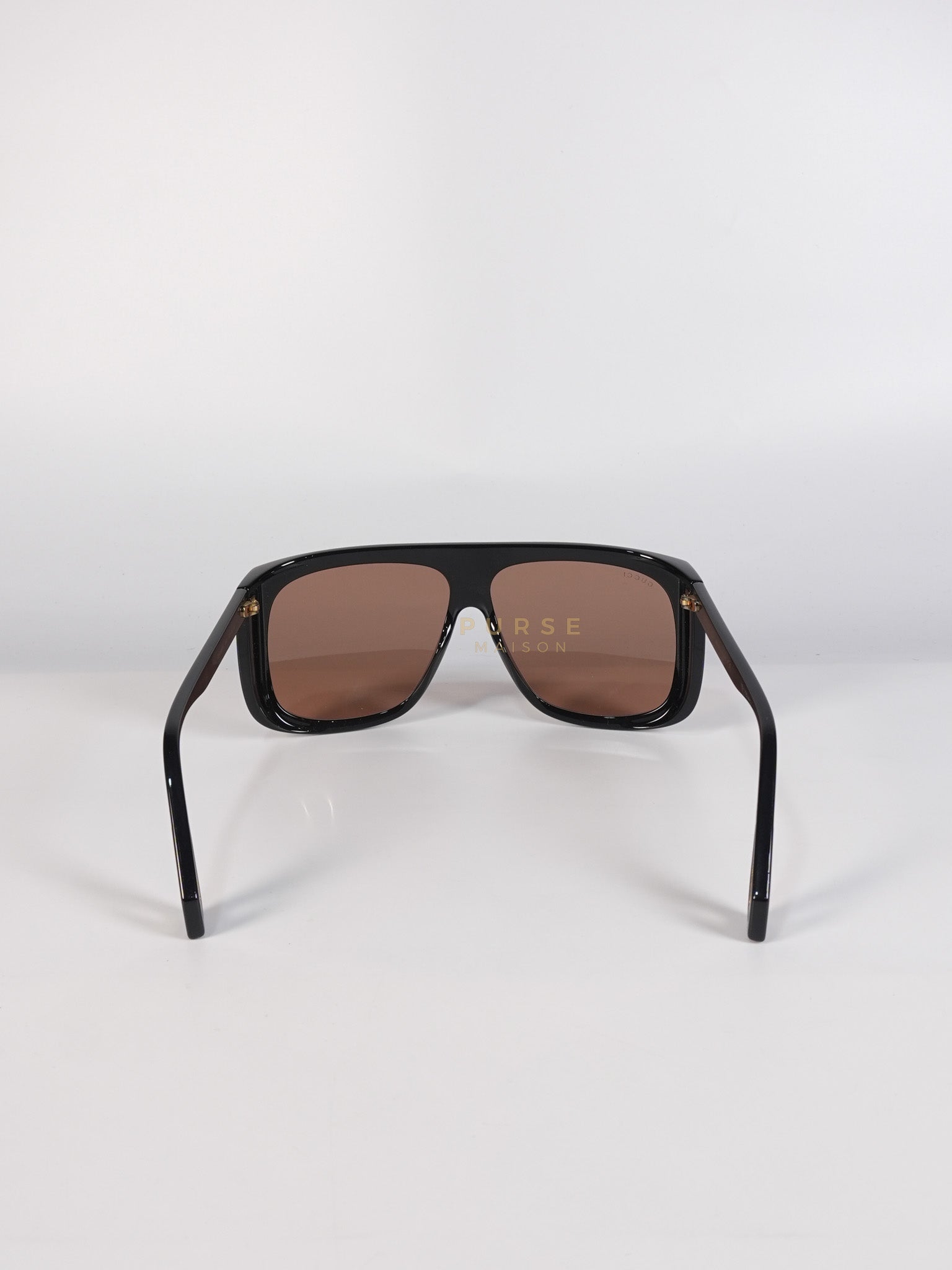 GG0467S Sunglasses in Black/Maroon | Purse Maison Luxury Bags Shop