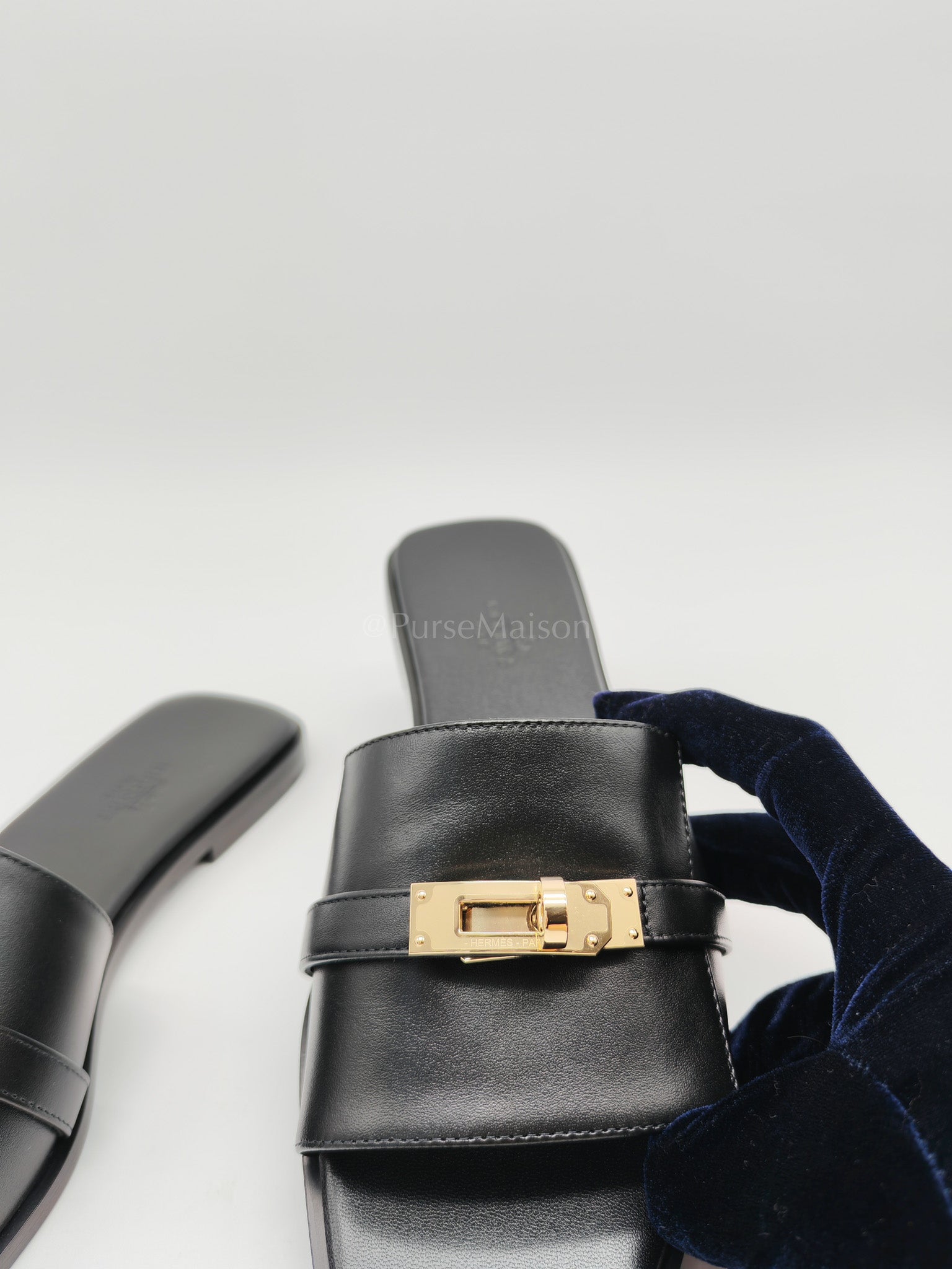 Giulia Black Sandals Size 38EU (24.5 CM) | Purse Maison Luxury Bags Shop