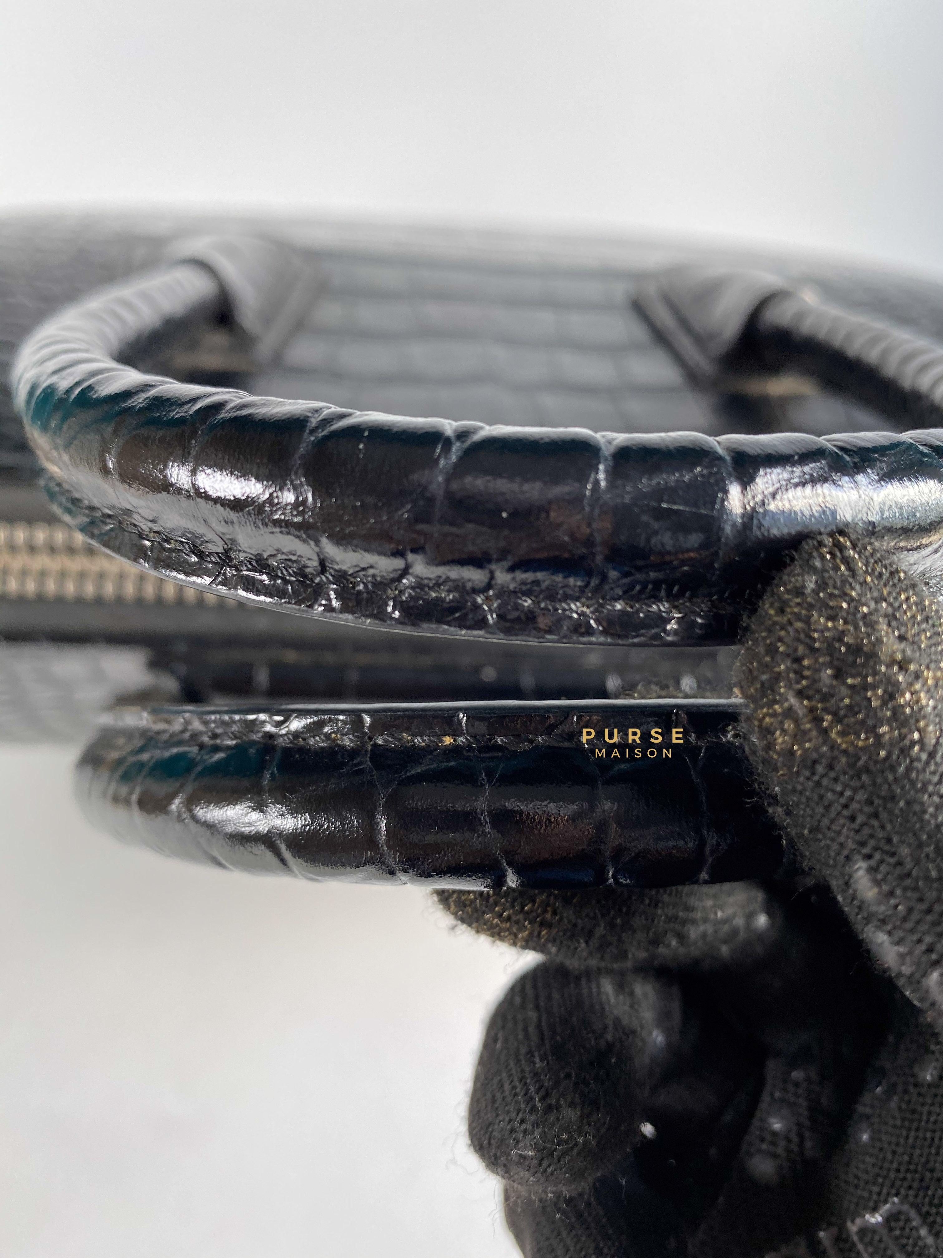 Givenchy Antigona Small in Crocodile Embossed Calfskin Leather Black | Purse Maison Luxury Bags Shop