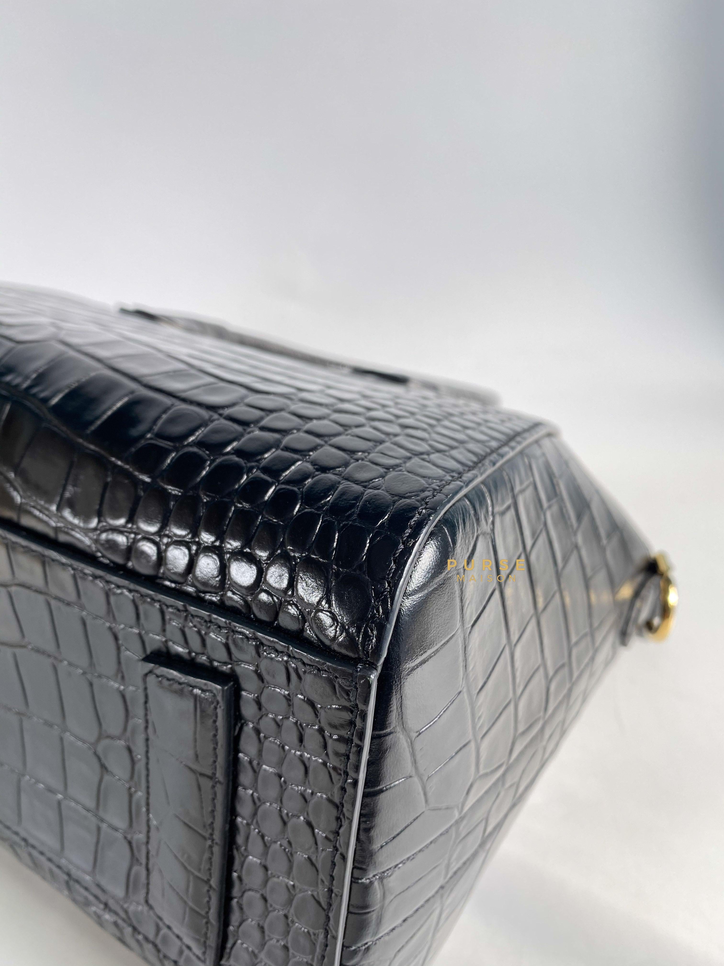 Givenchy Antigona Small in Crocodile Embossed Calfskin Leather Black | Purse Maison Luxury Bags Shop