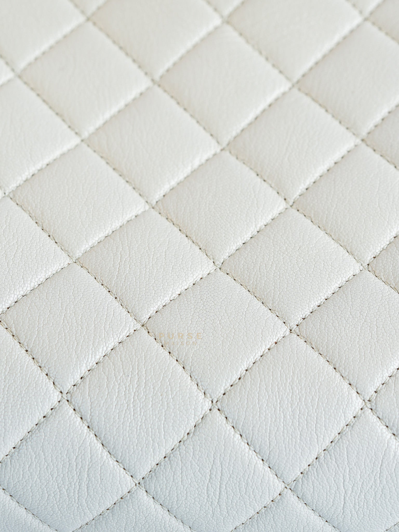 Goatskin Quilted Tri-Color Medium In & Out Camera Case Beige/White/Black (Series 29) | Purse Maison Luxury Bags Shop