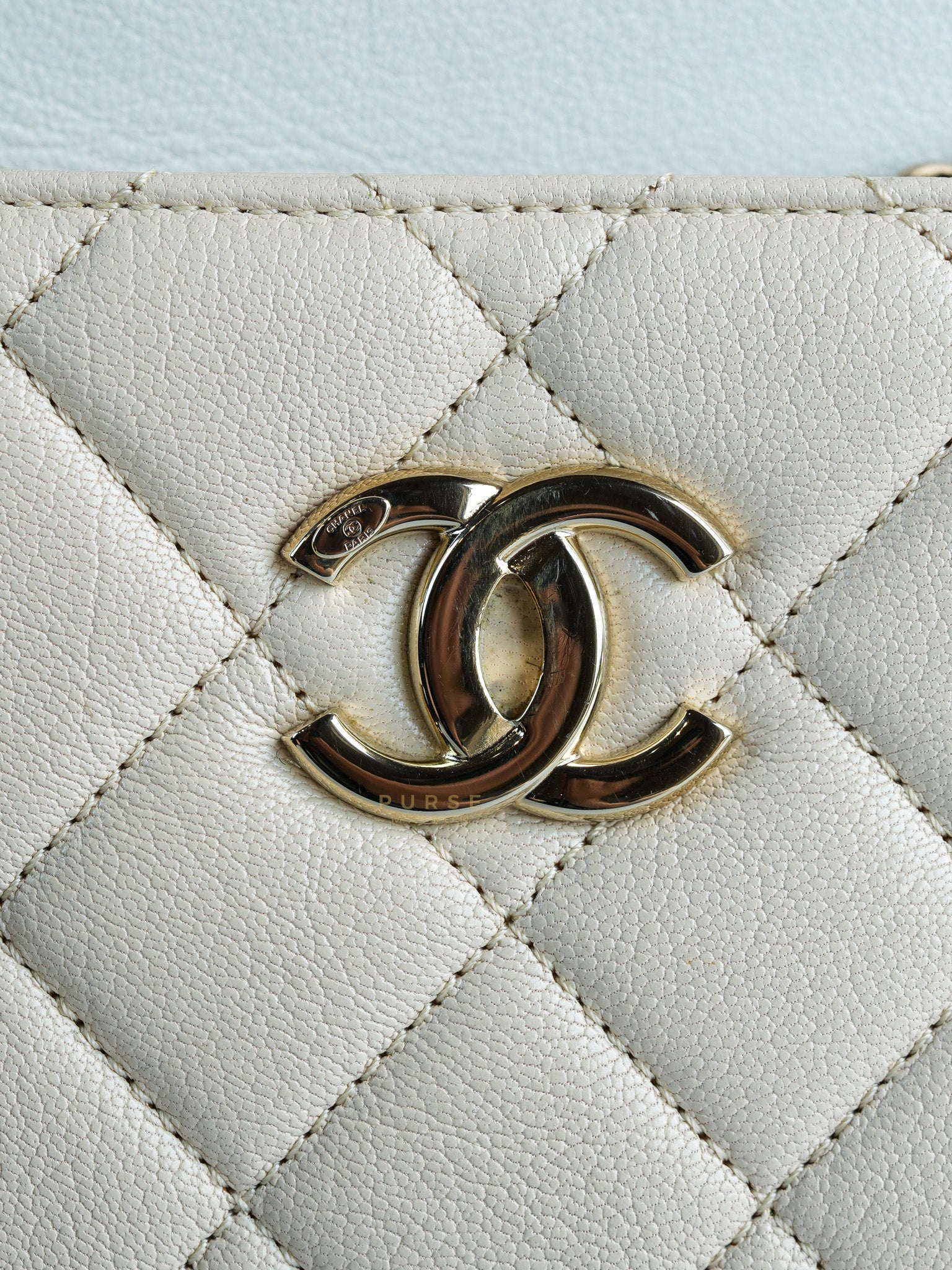 Goatskin Quilted Tri-Color Medium In & Out Camera Case Beige/White/Black (Series 29) | Purse Maison Luxury Bags Shop