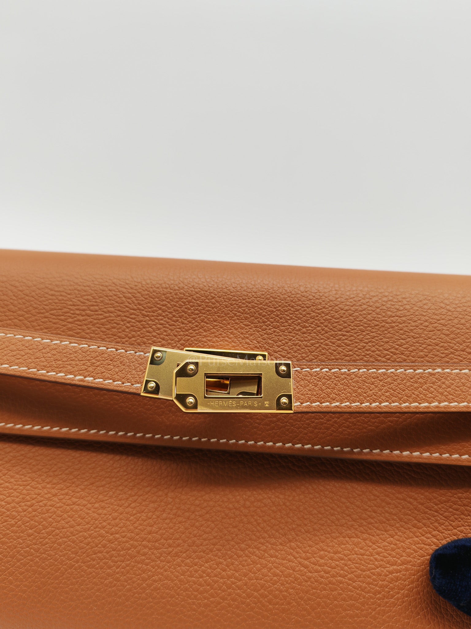 Kelly To Go Dual Strap in Gold Evercolor Leather & Gold Hardware Stamp B(2023)