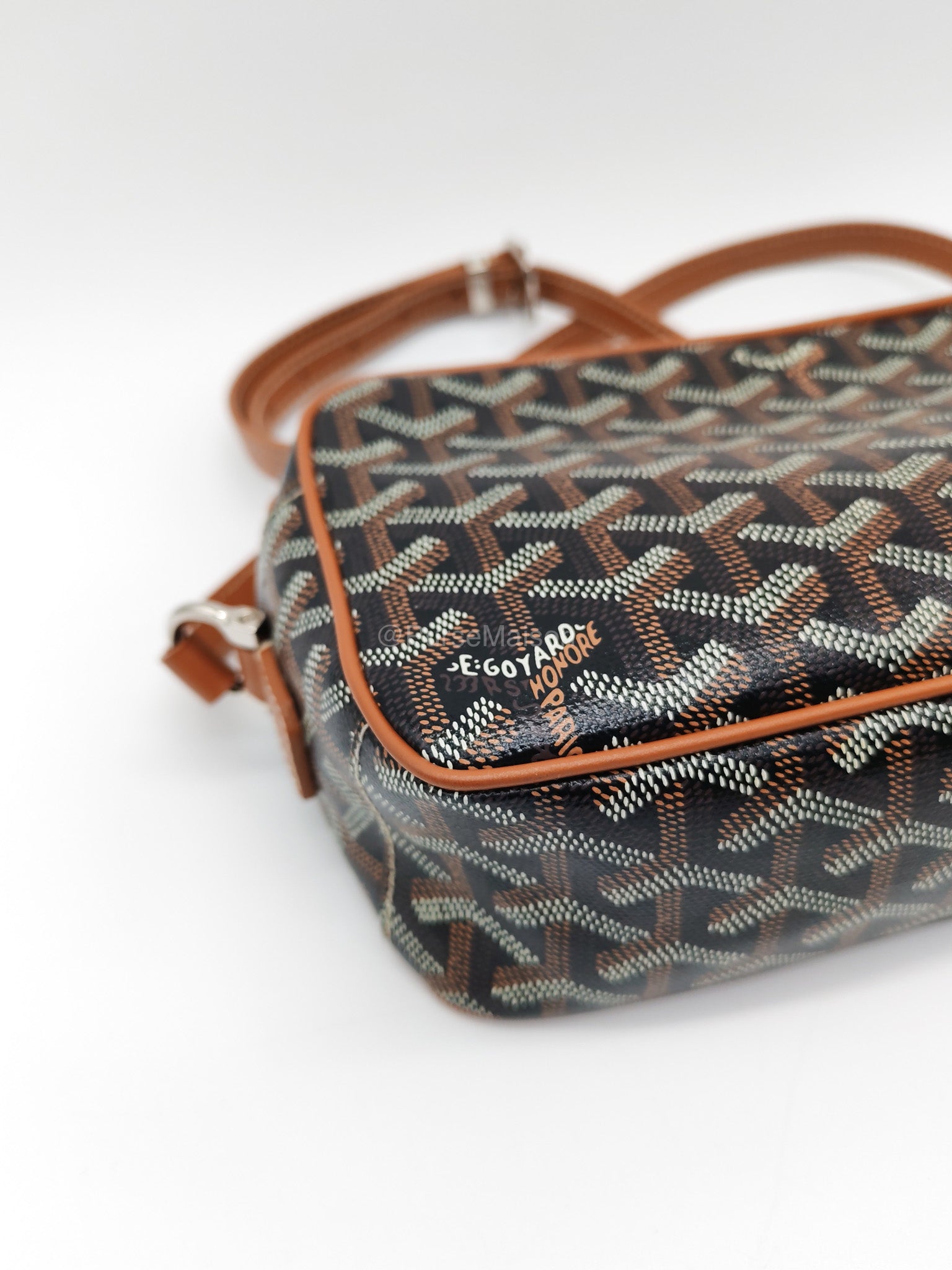 Goyard Cap Vert PM in Black/Tan Goyardine Canvas | Purse Maison Luxury Bags Shop