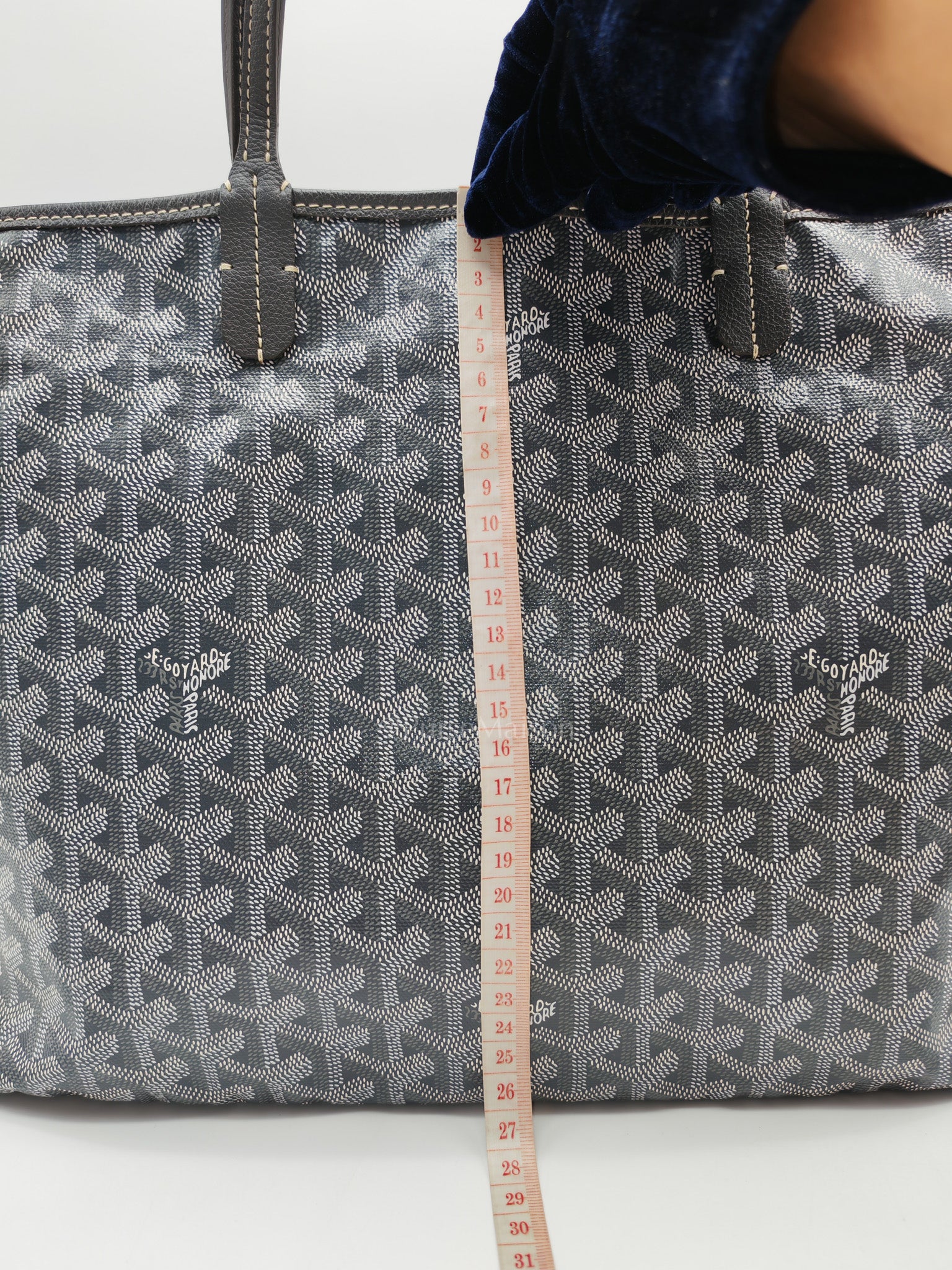 Goyard Saint Louis PM in Gray Goyardine Canvas | Purse Maison Luxury Bags Shop