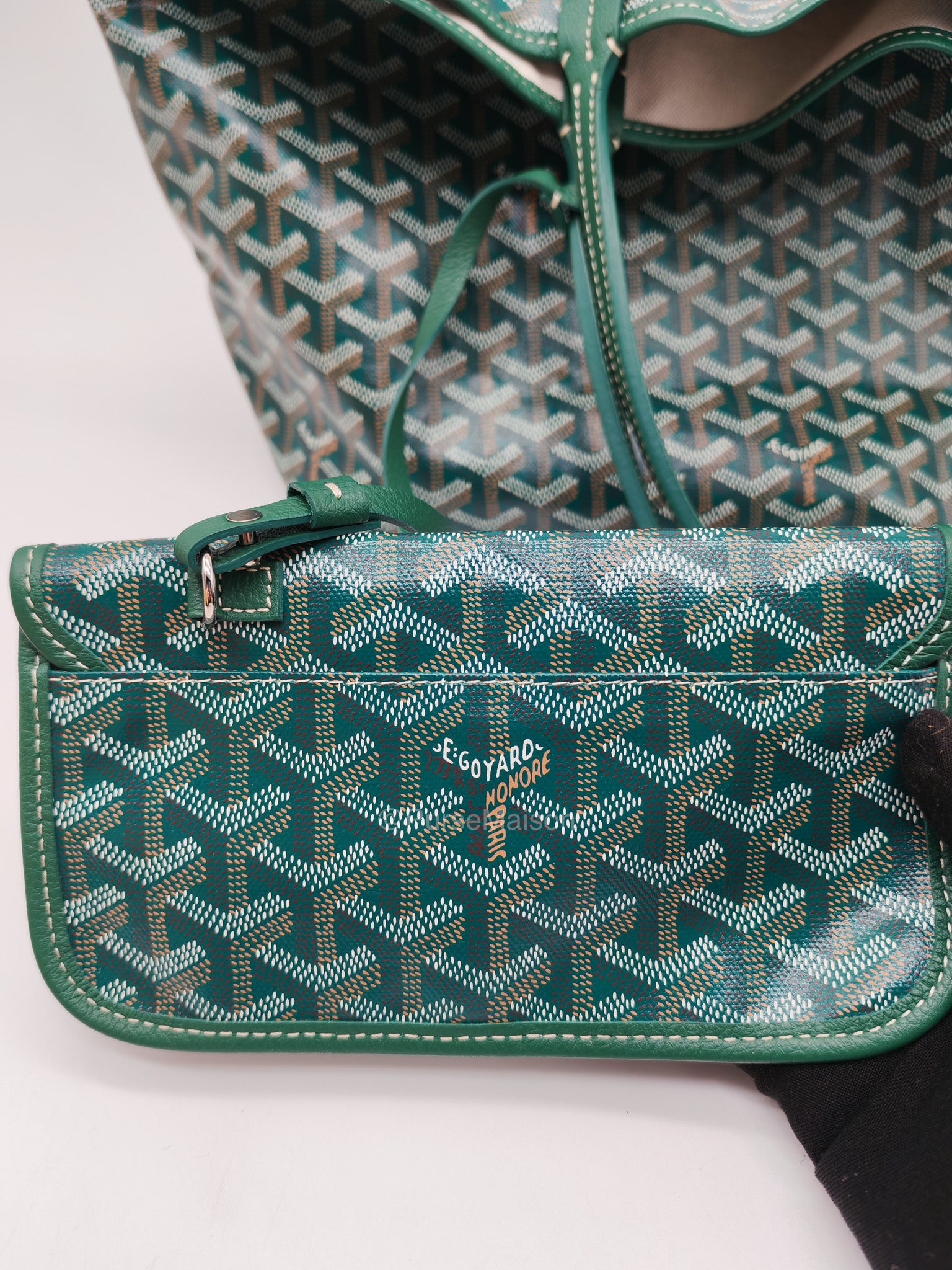 Goyard Saint Louis PM with Croc Universal Clip Charm in Green Goyardine Canvas | Purse Maison Luxury Bags Shop