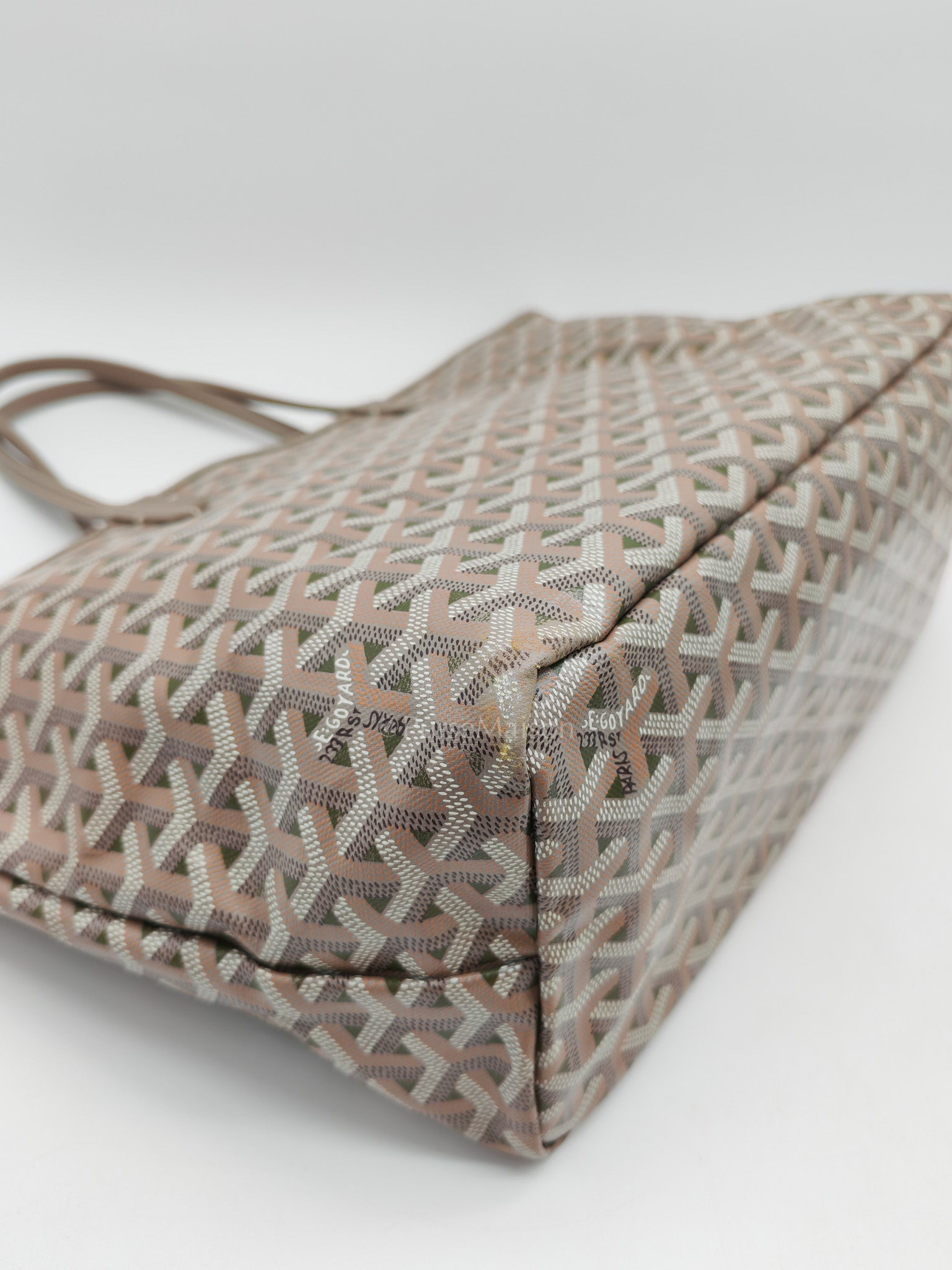 Goyard Saint Louis Tote Bag Pm in Claire-Voie Khaki Goyardine Canvas | Purse Maison Luxury Bags Shop