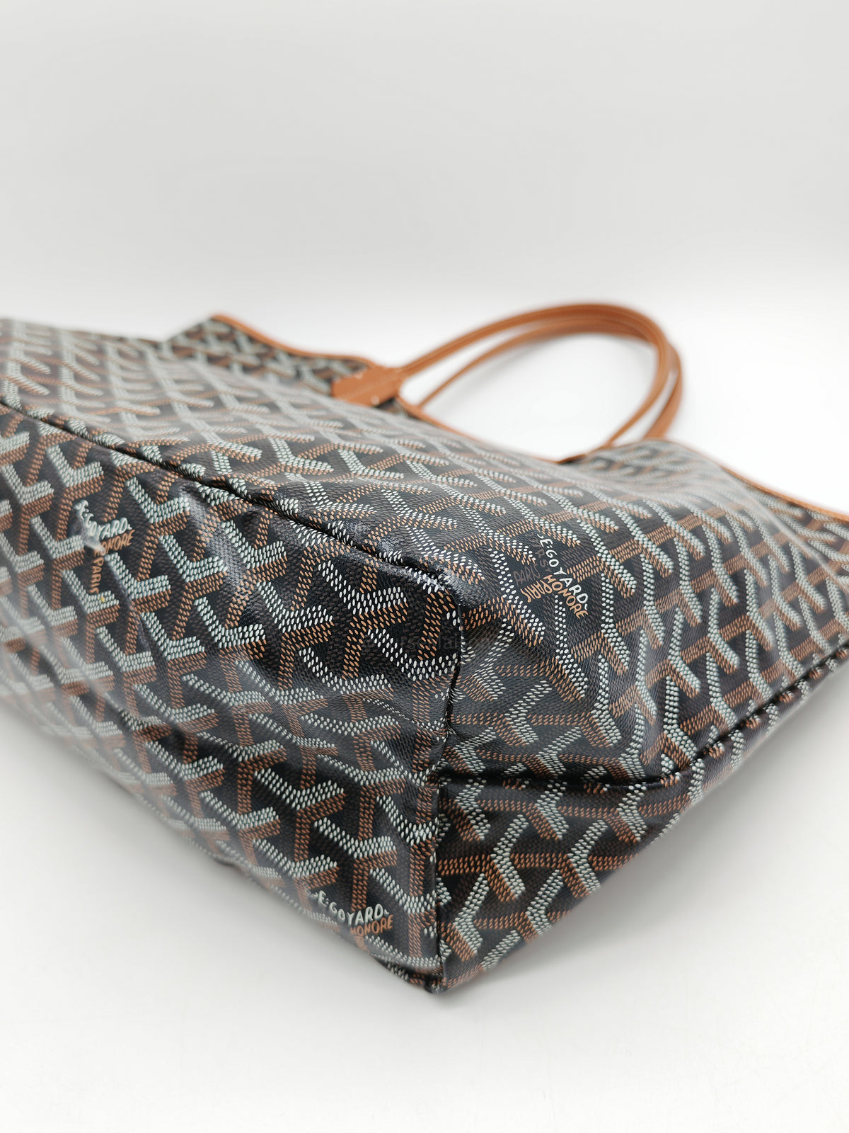 Goyard Saint Louis Tote Bag Pm in Tan Goyardine Canvas | Purse Maison Luxury Bags Shop