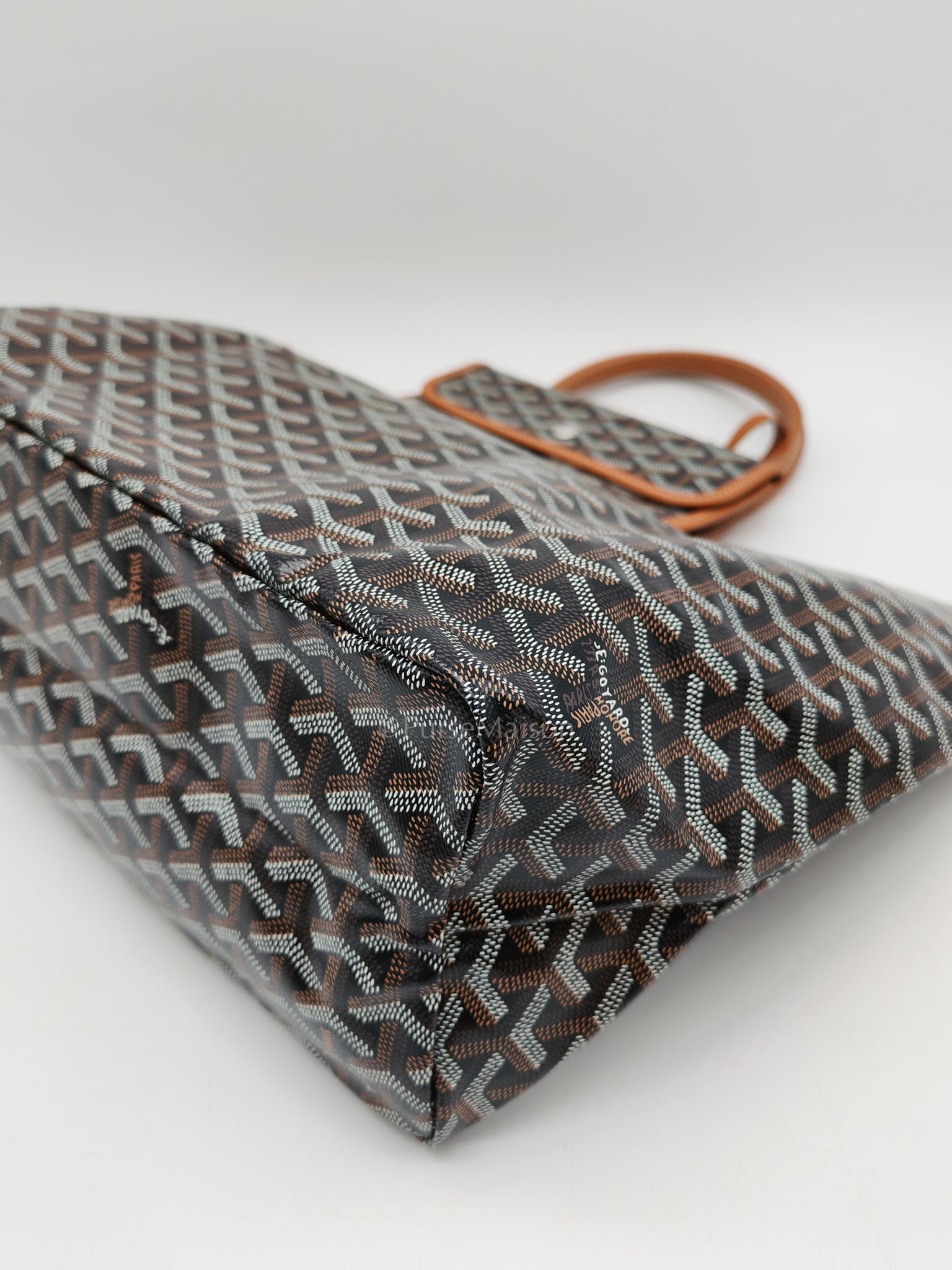 Goyard Saint Louis Tote Bag Pm in Tan Goyardine Canvas | Purse Maison Luxury Bags Shop