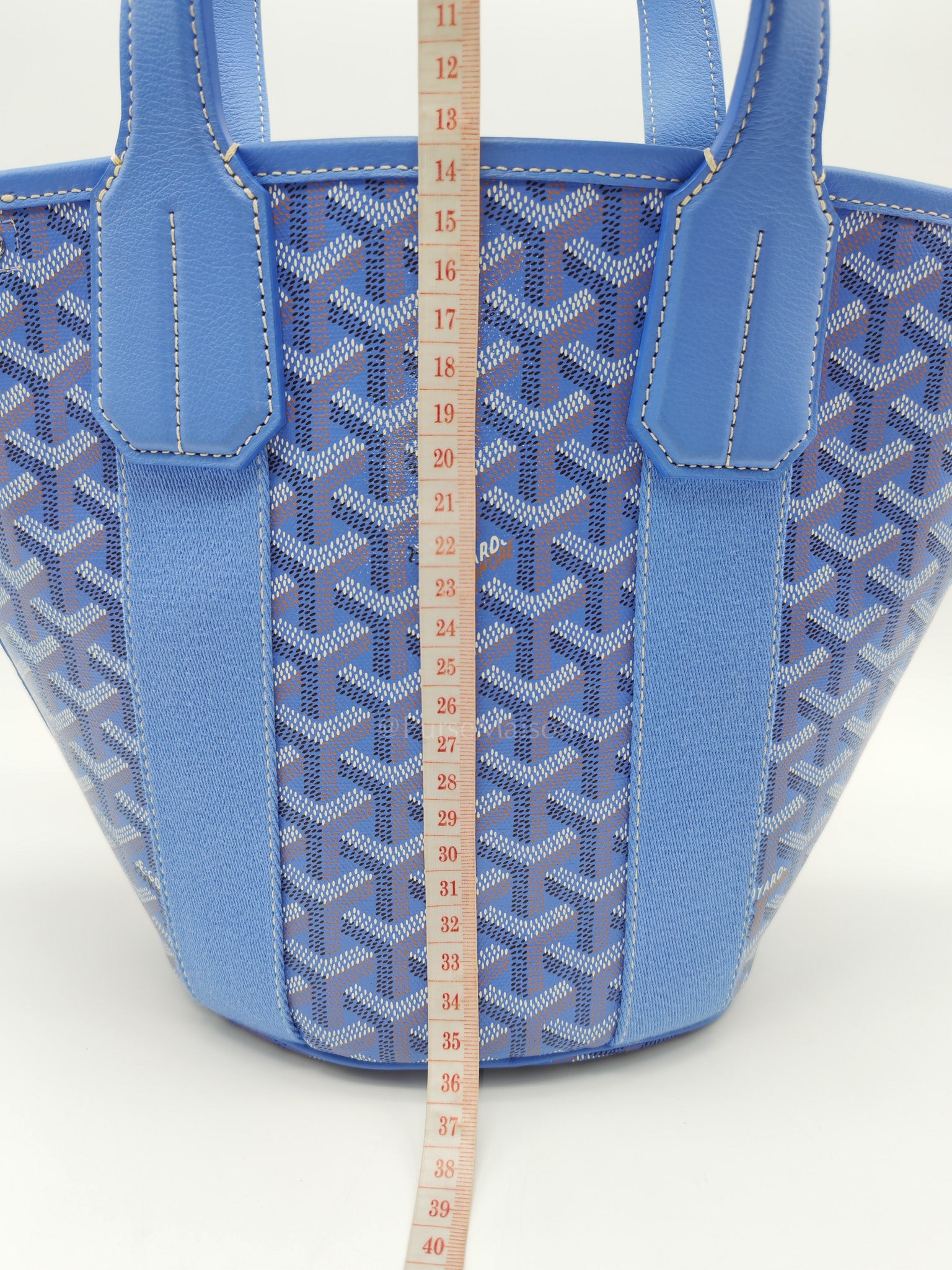 Belharra PM Tote Bag in Iris Goyardine Canvas
